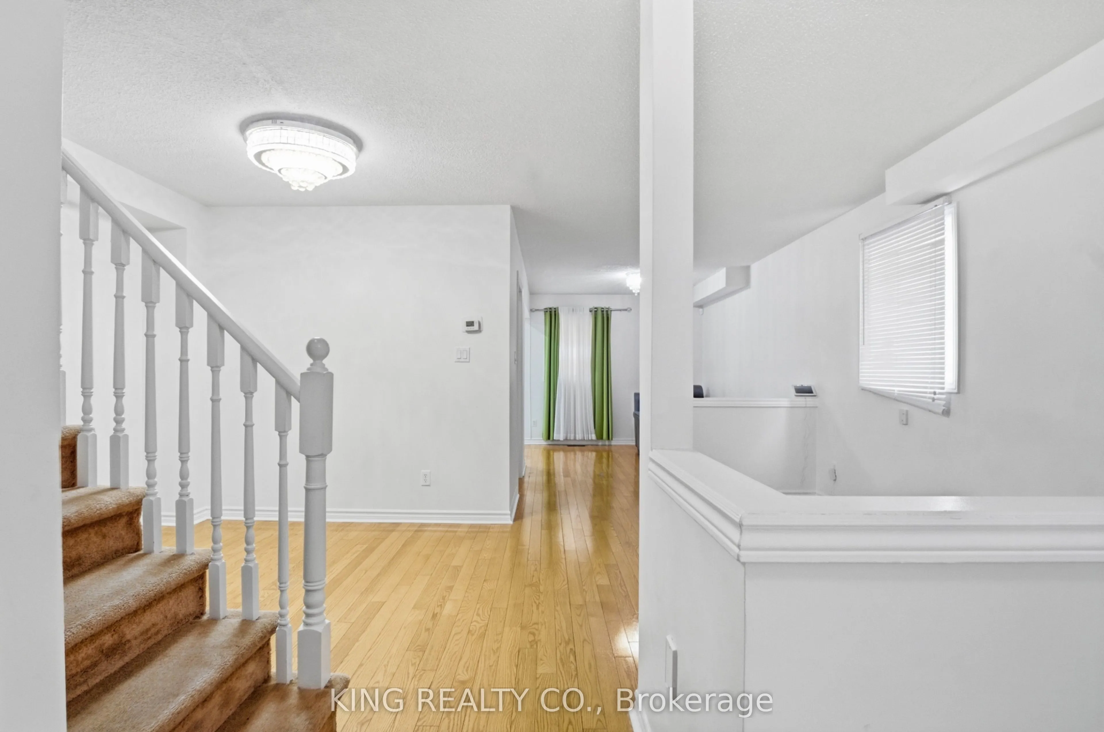 81 Tessler Crescent