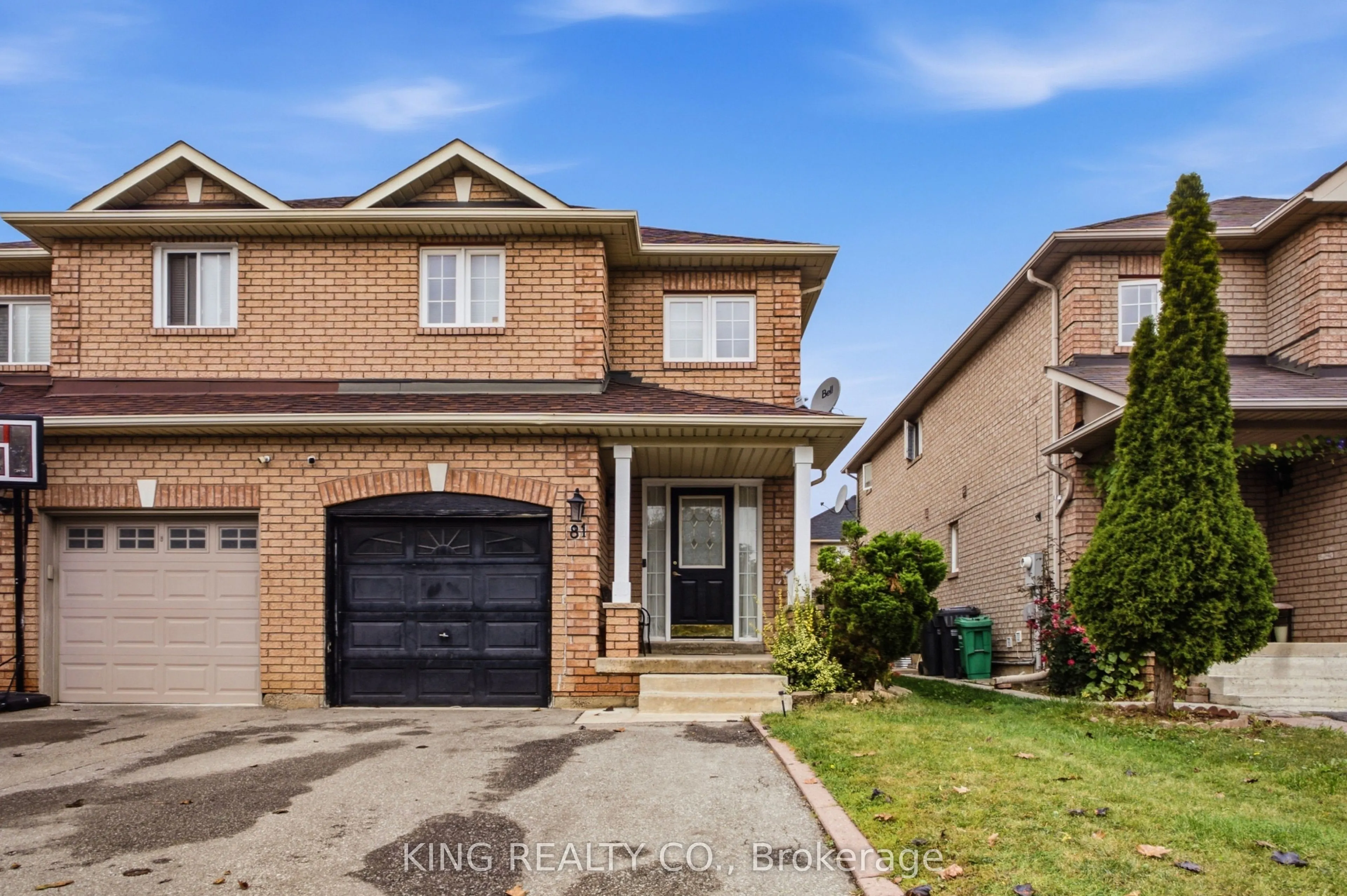 81 Tessler Crescent