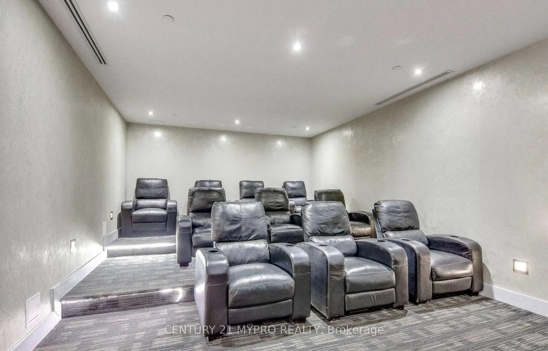 55 Eglinton Avenue W #103
