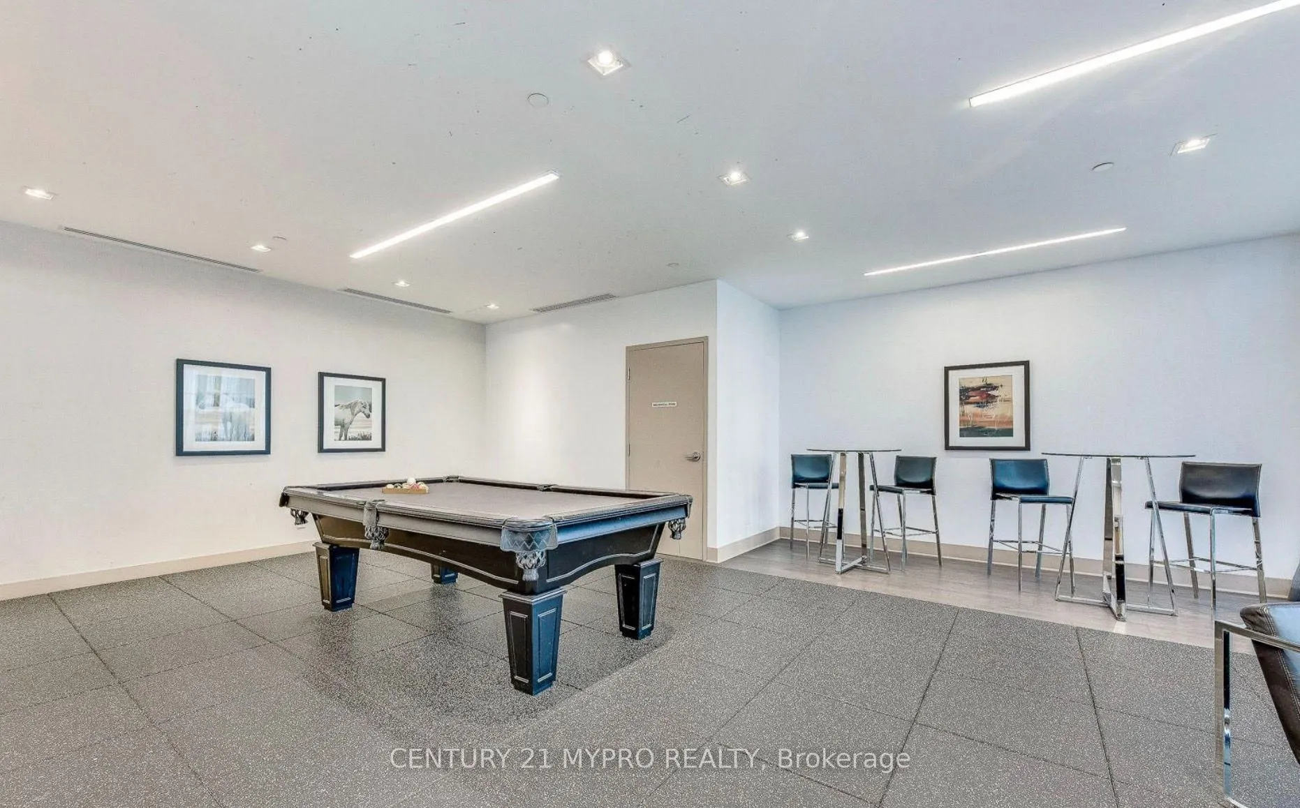 55 Eglinton Avenue W #103