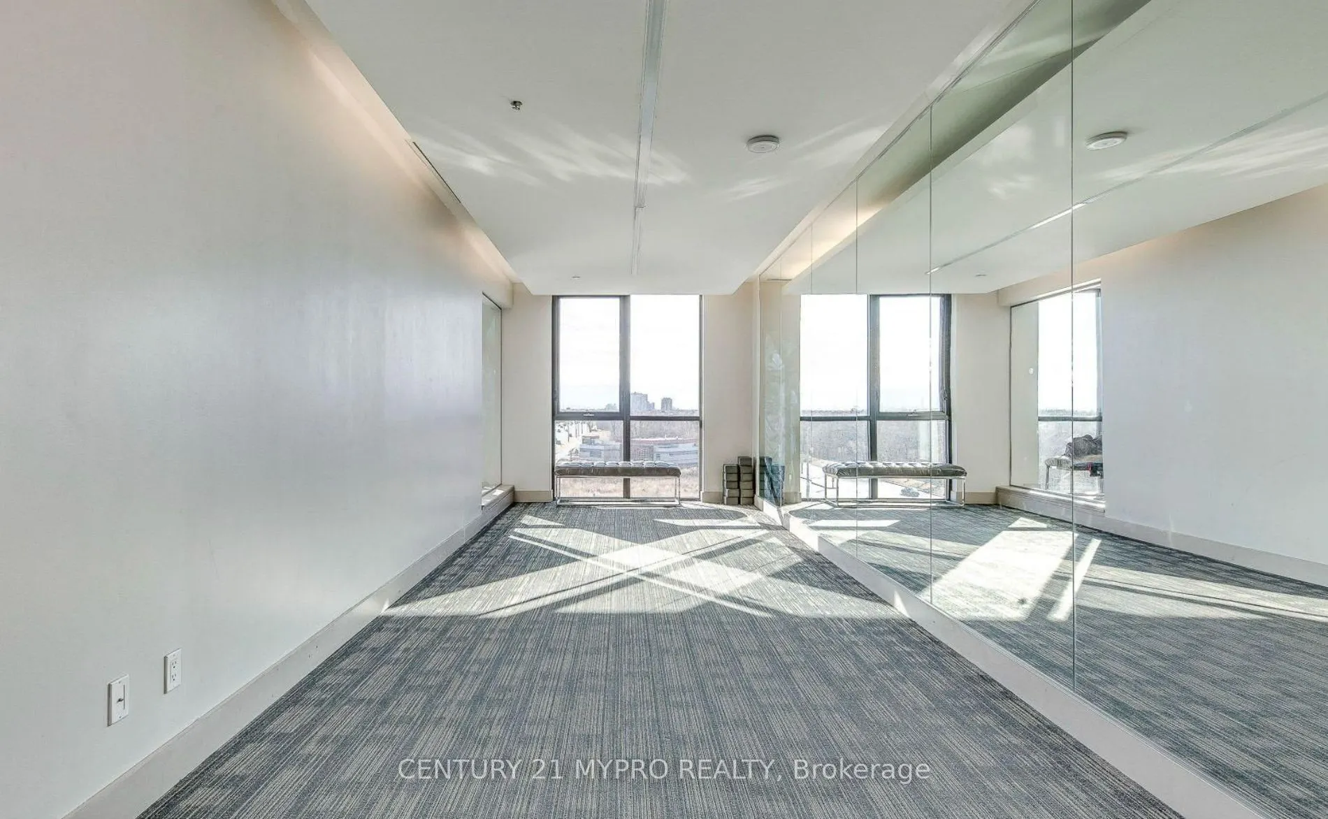 55 Eglinton Avenue W #103