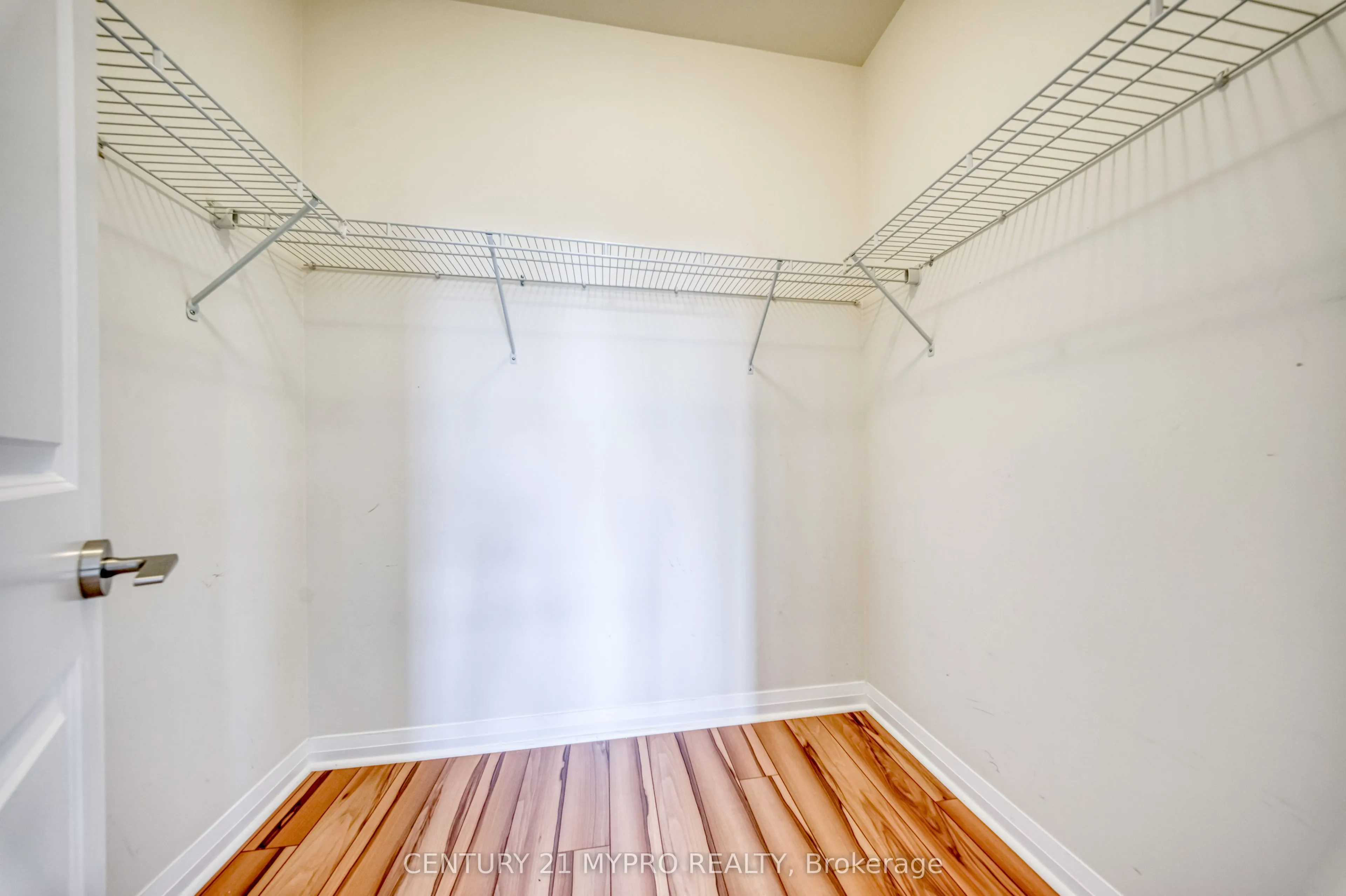 55 Eglinton Avenue W #103
