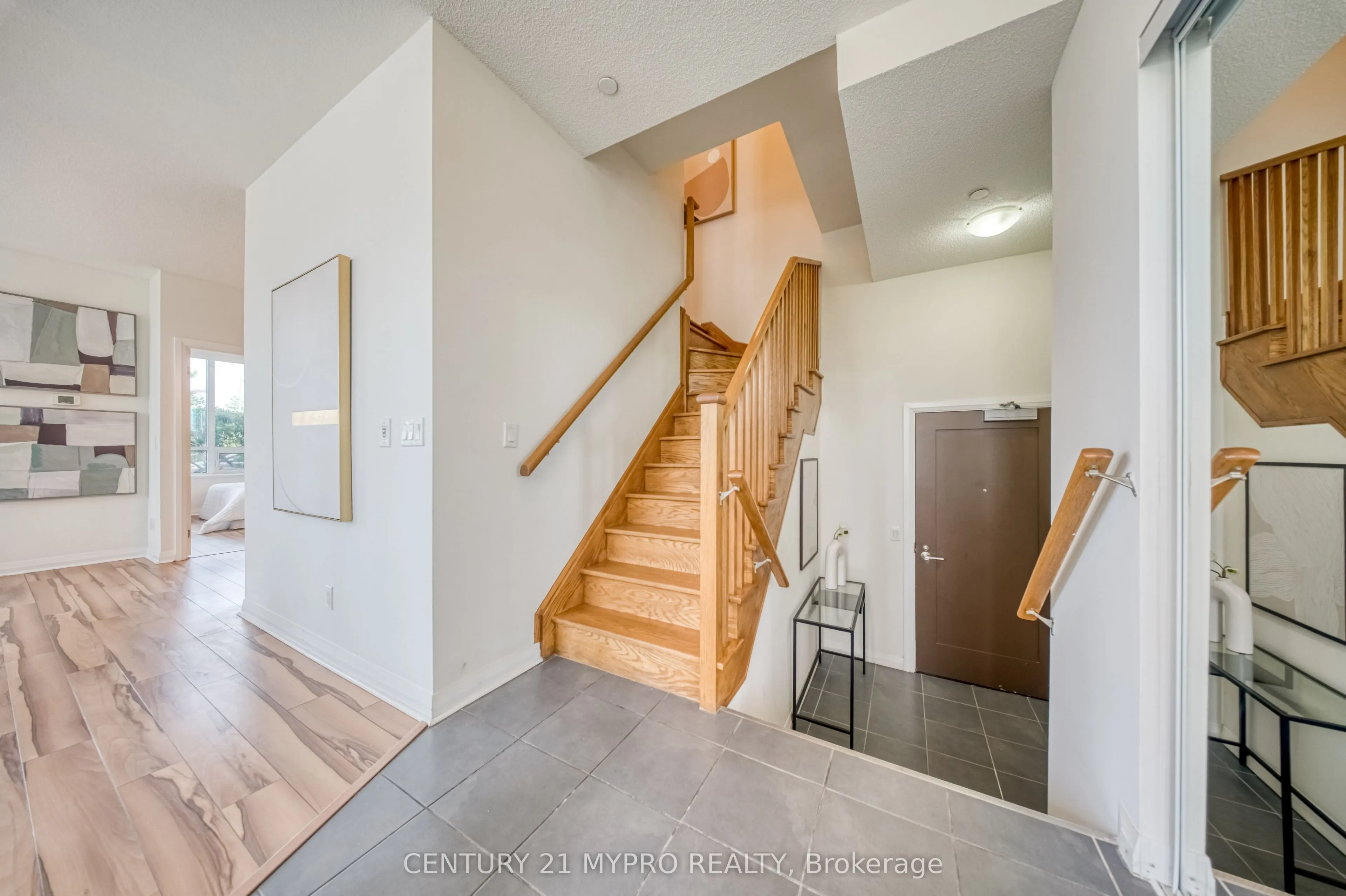 55 Eglinton Avenue W #103