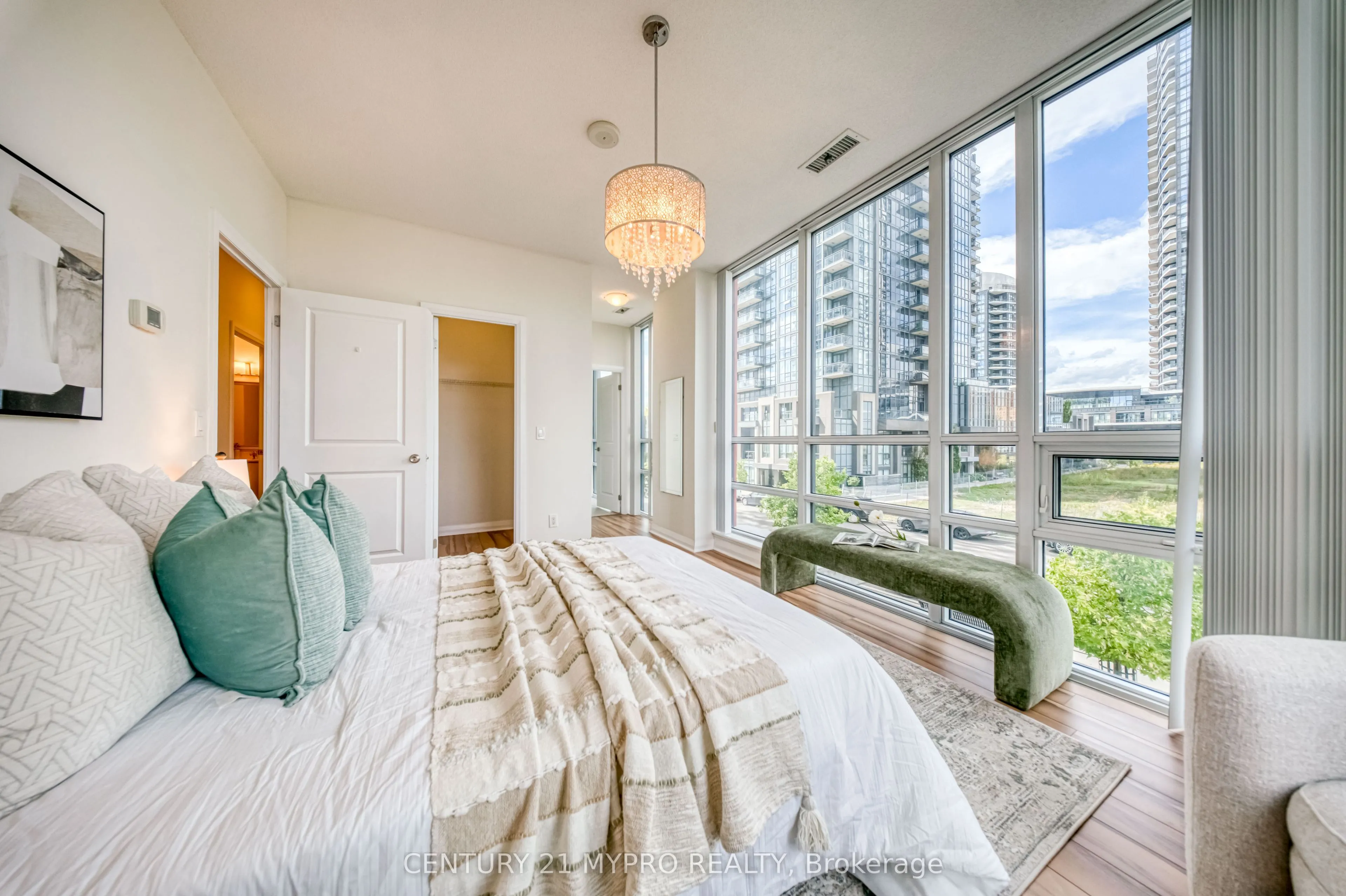 55 Eglinton Avenue W #103