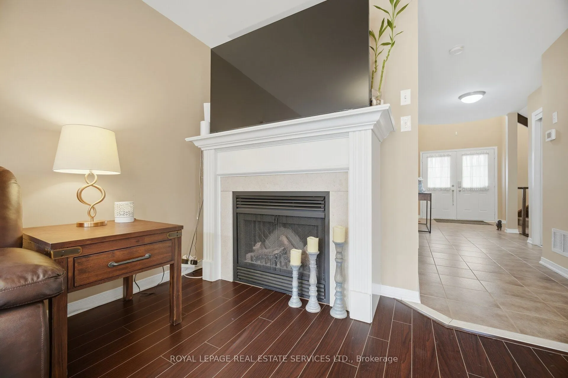 332 Duncan Lane N