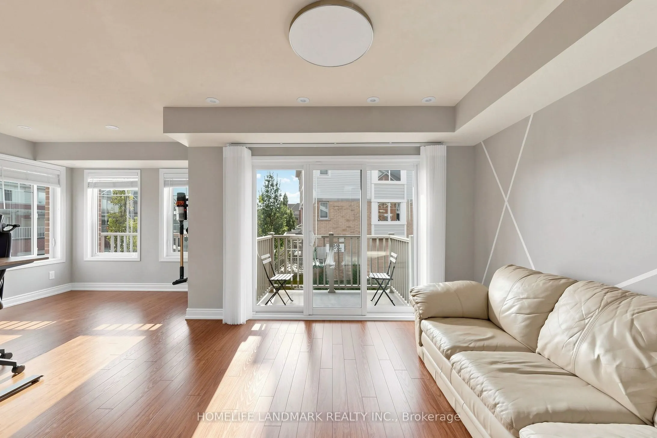 3250 Bentley Drive #68