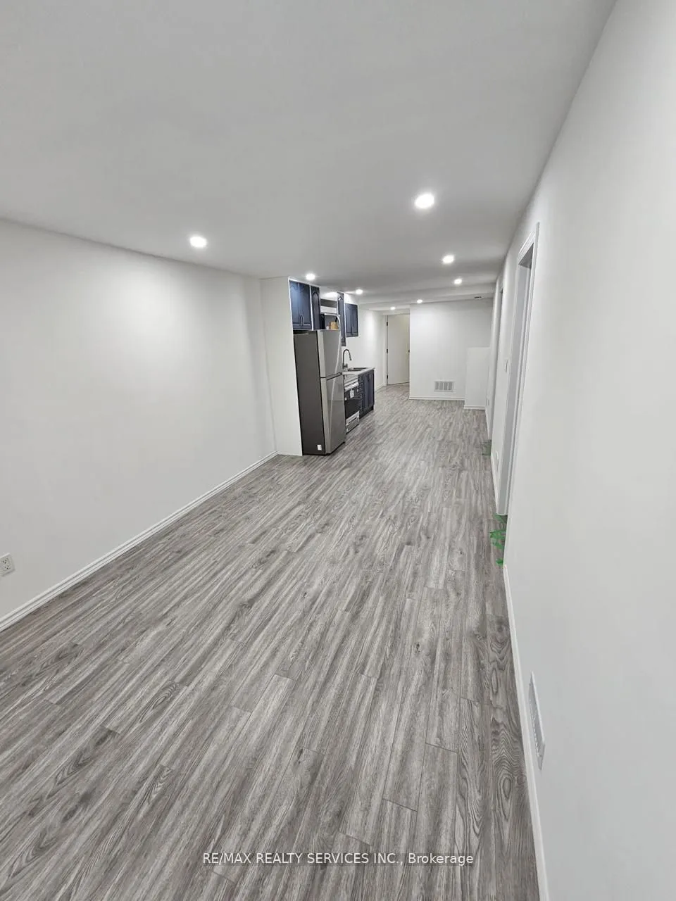 9033 Derry Road #15