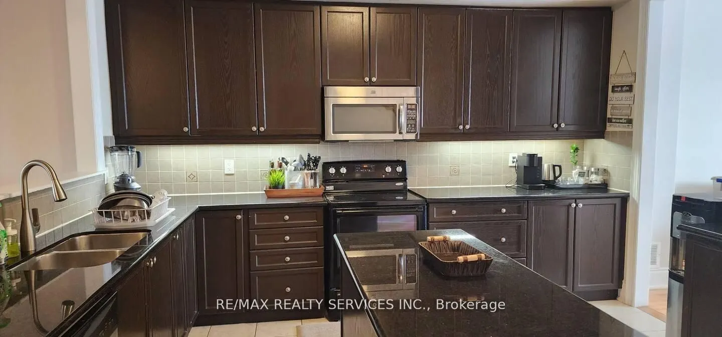 9033 Derry Road #15