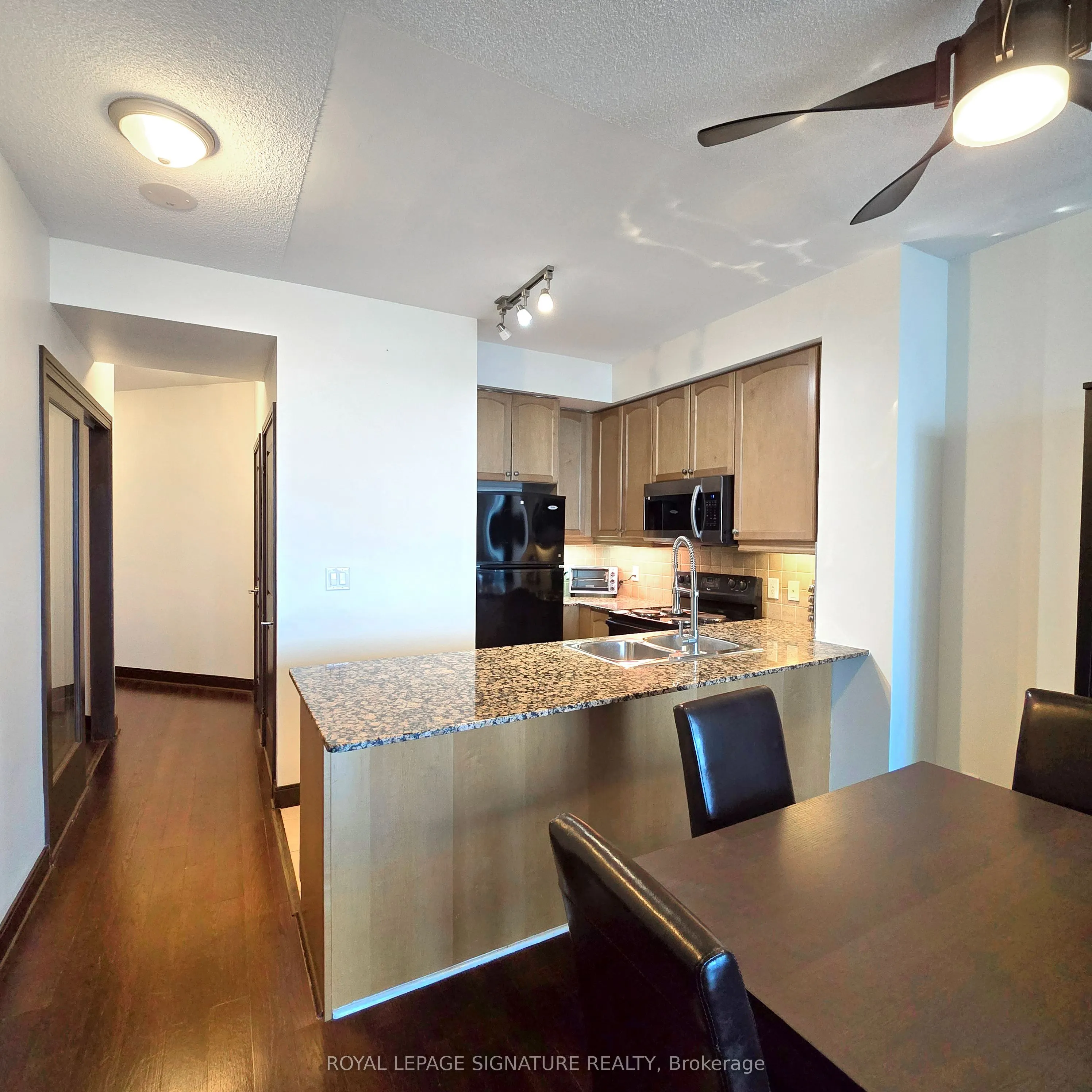 80 Absolute Avenue #2205