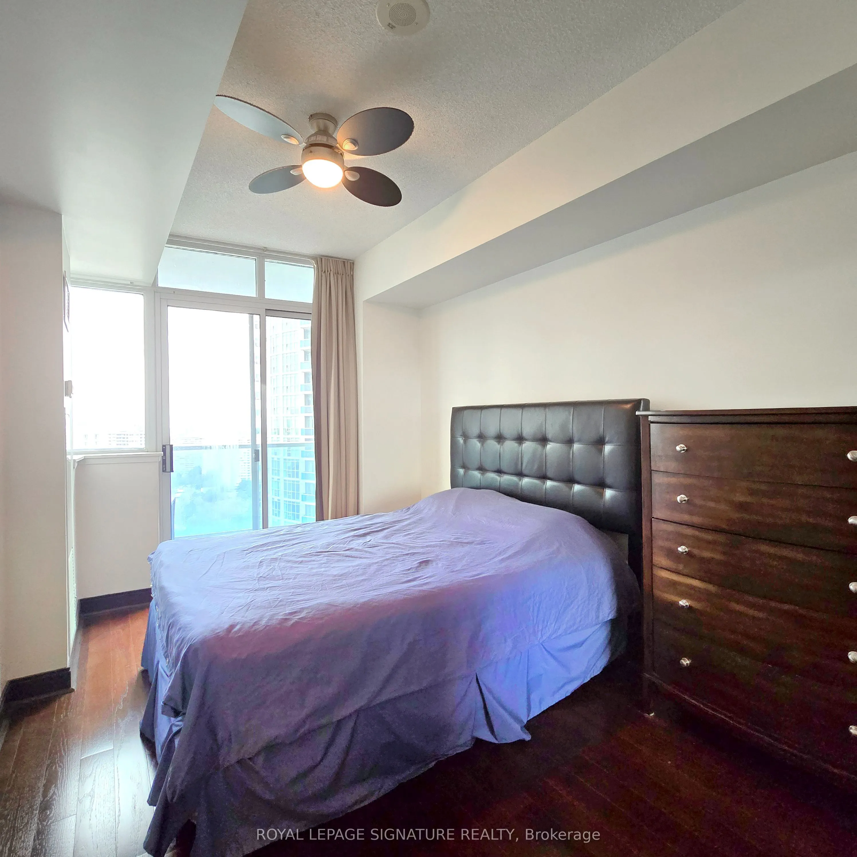 80 Absolute Avenue #2205