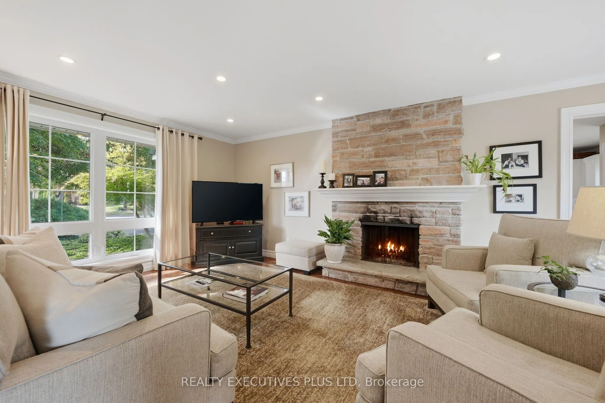 691 Nautalex Court