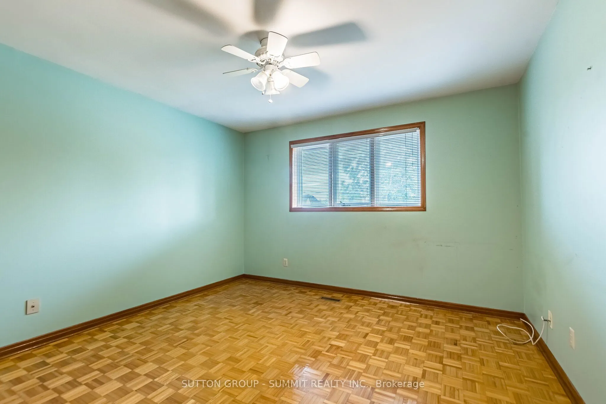 2477 CLIFF Road
