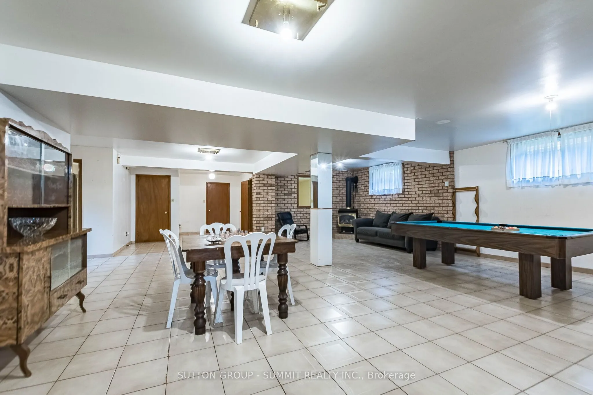2477 CLIFF Road