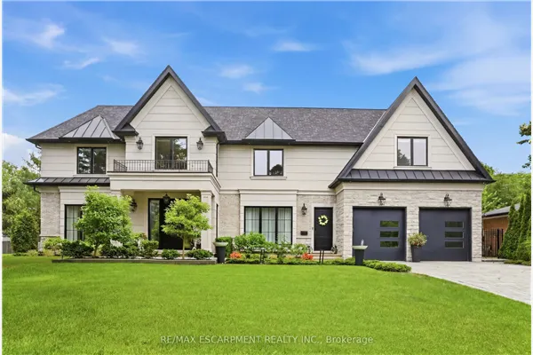 1544 Lochlin Trail