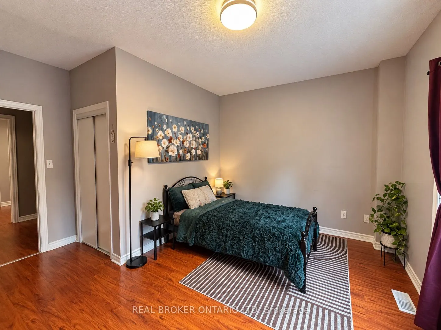 88 Sir Jacobs Crescent #(MAIN)