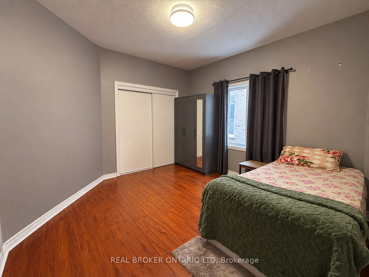 88 Sir Jacobs Crescent #(MAIN)