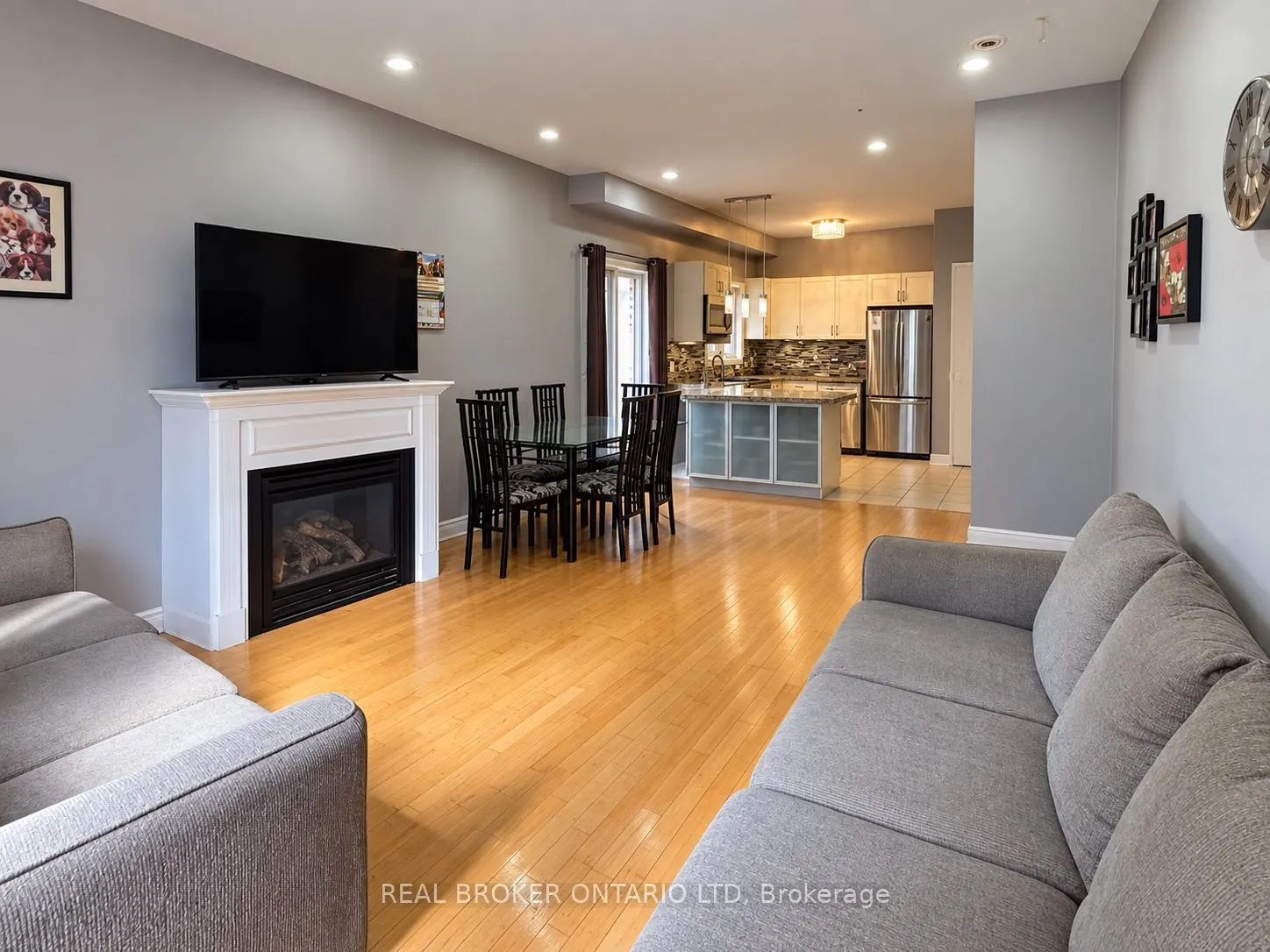 88 Sir Jacobs Crescent #(MAIN)