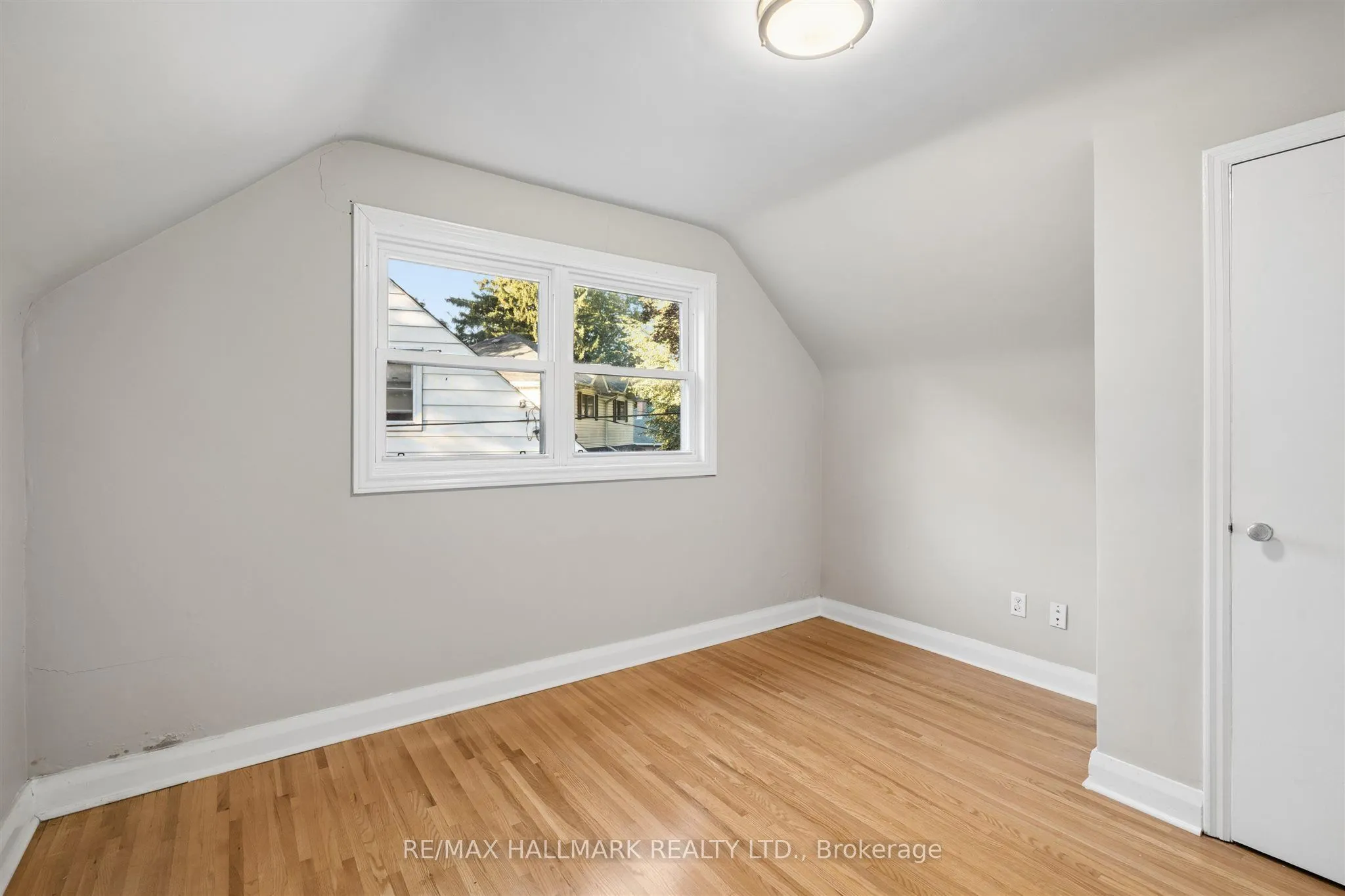 28 Finsbury Crescent