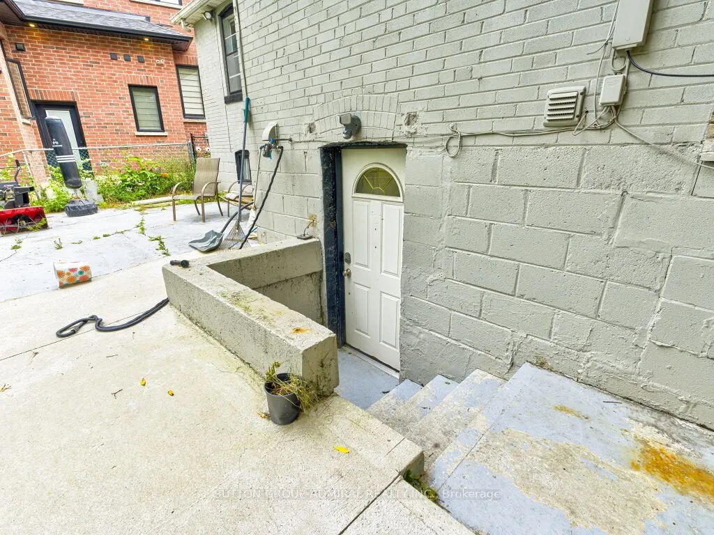 56 Lovilla Boulevard