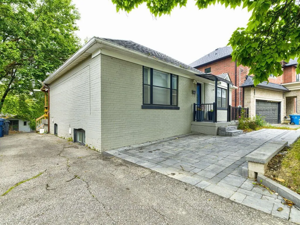 56 Lovilla Boulevard