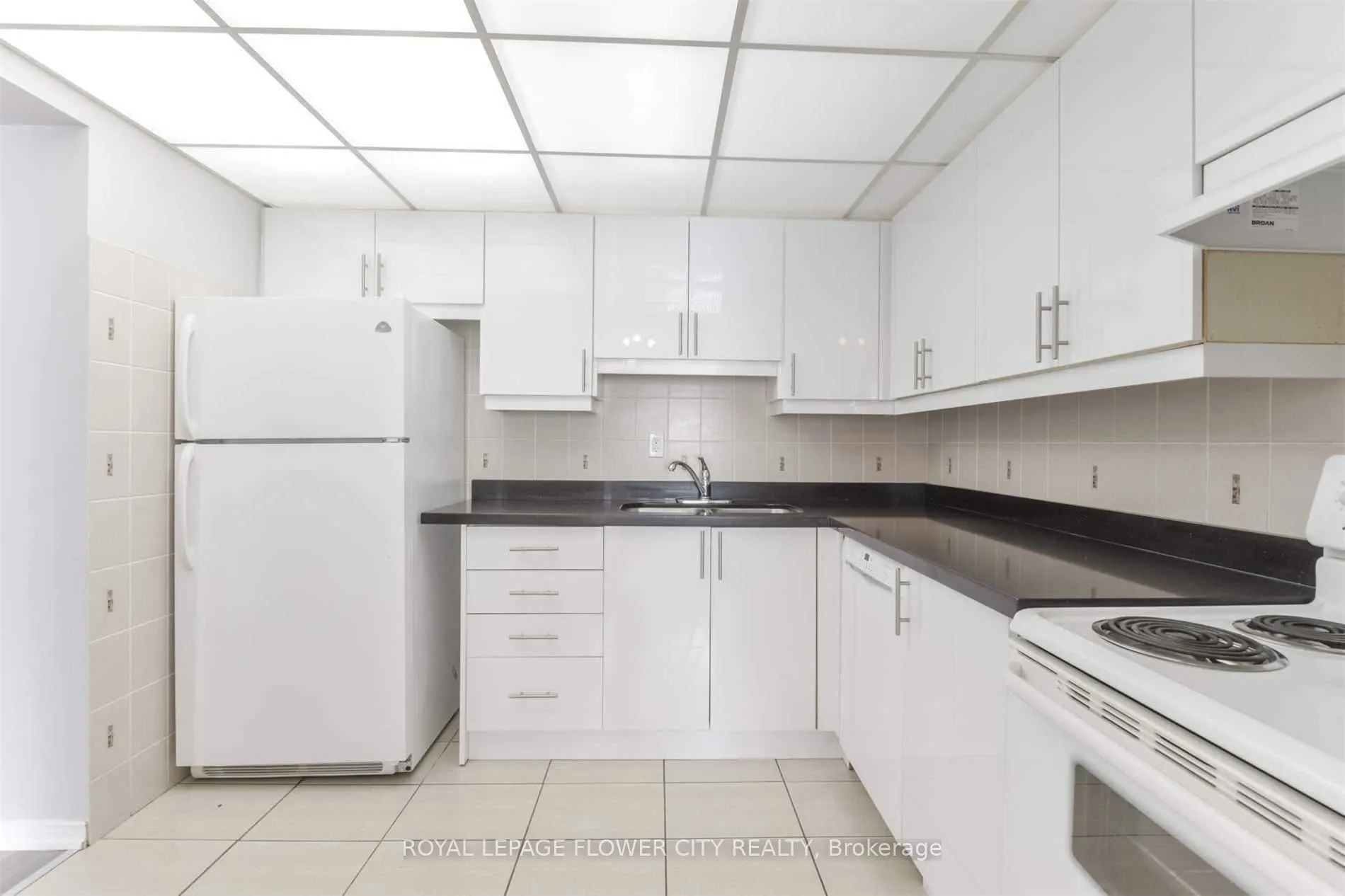 115 Hillcrest Avenue #1709