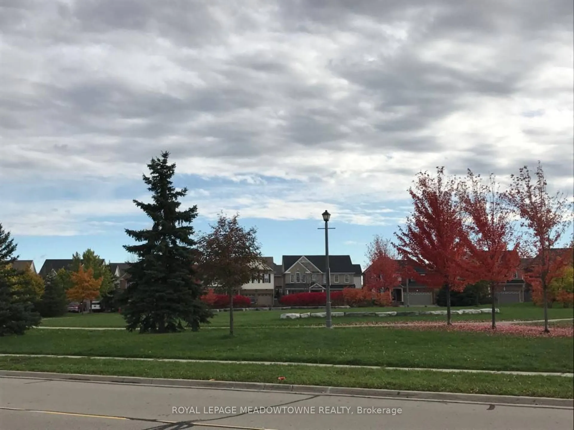 1583 Beaty Trail #Upper