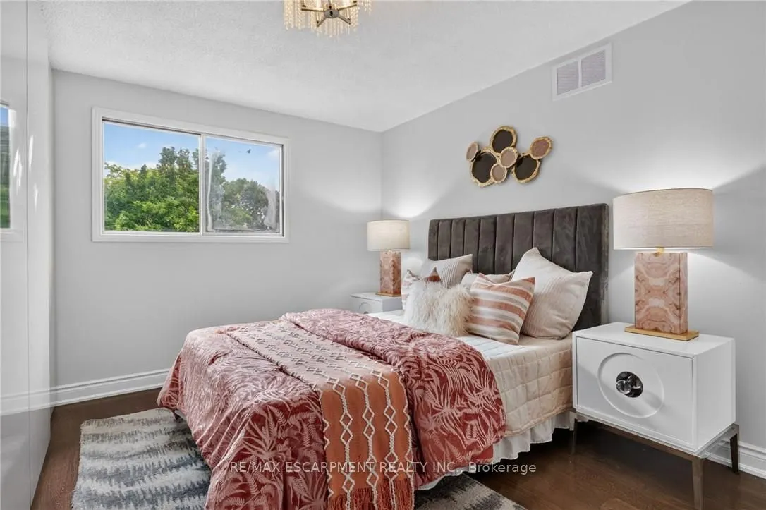2450 Overton Drive