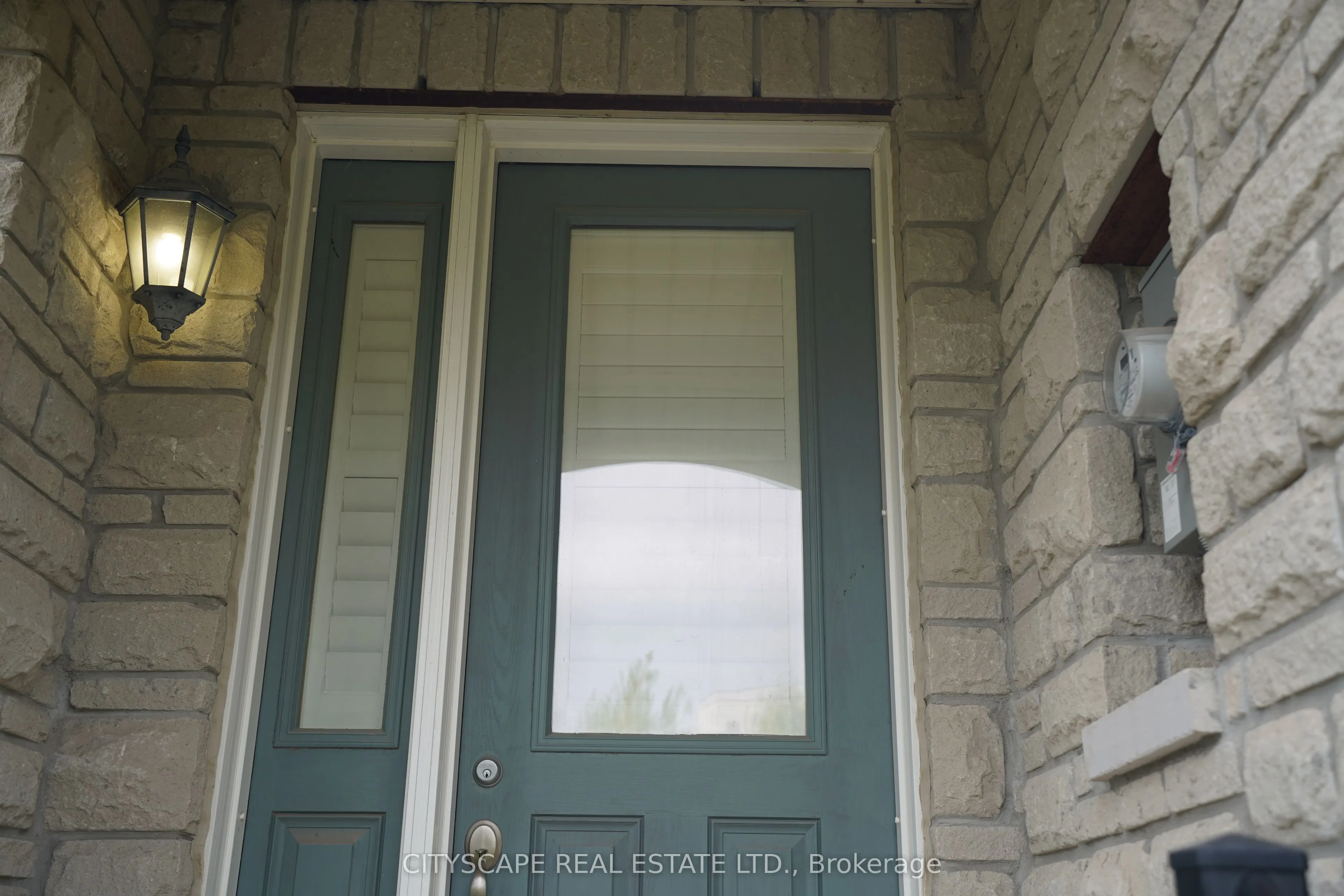 3045 Gladeside Avenue #17