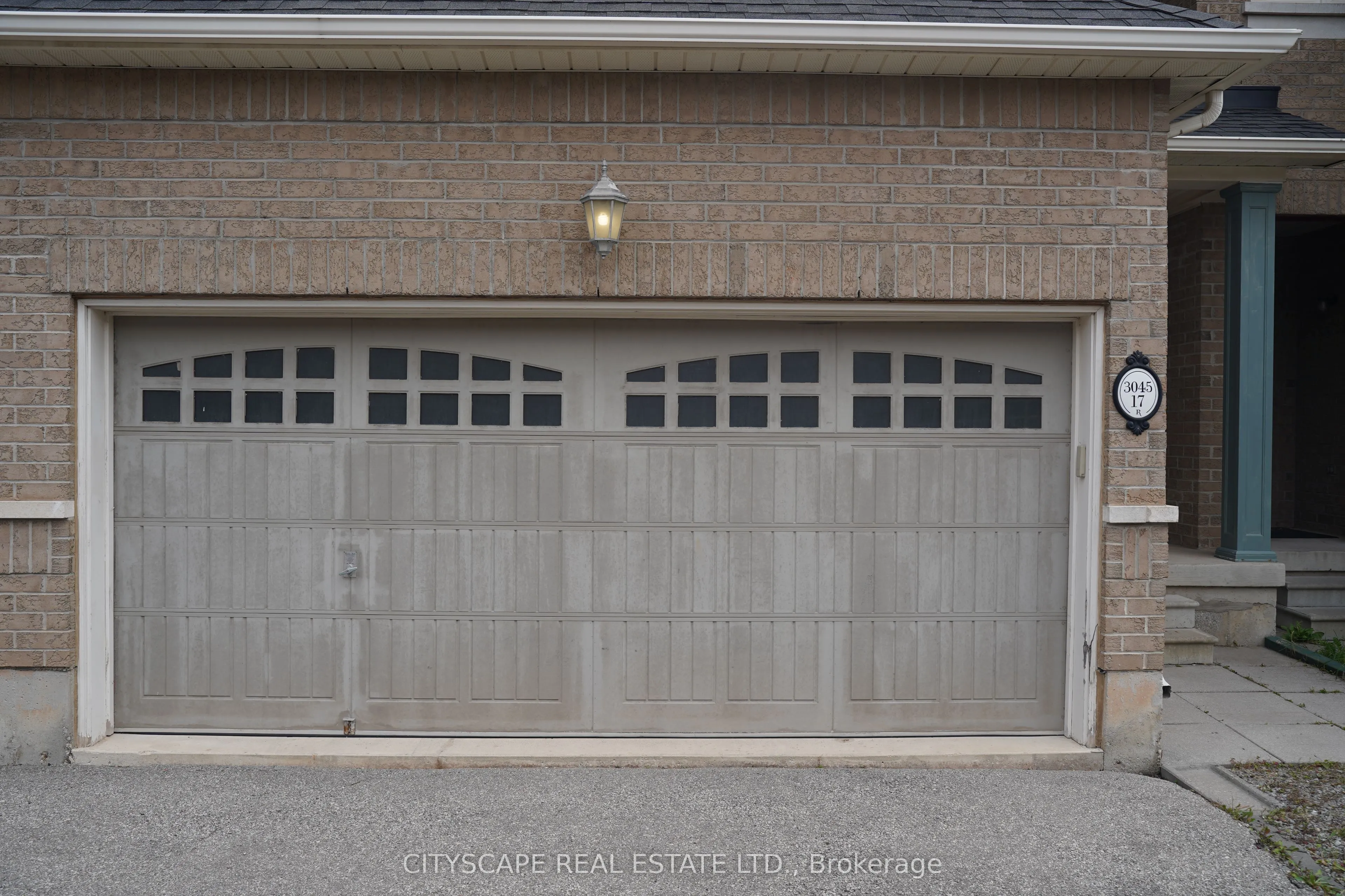 3045 Gladeside Avenue #17
