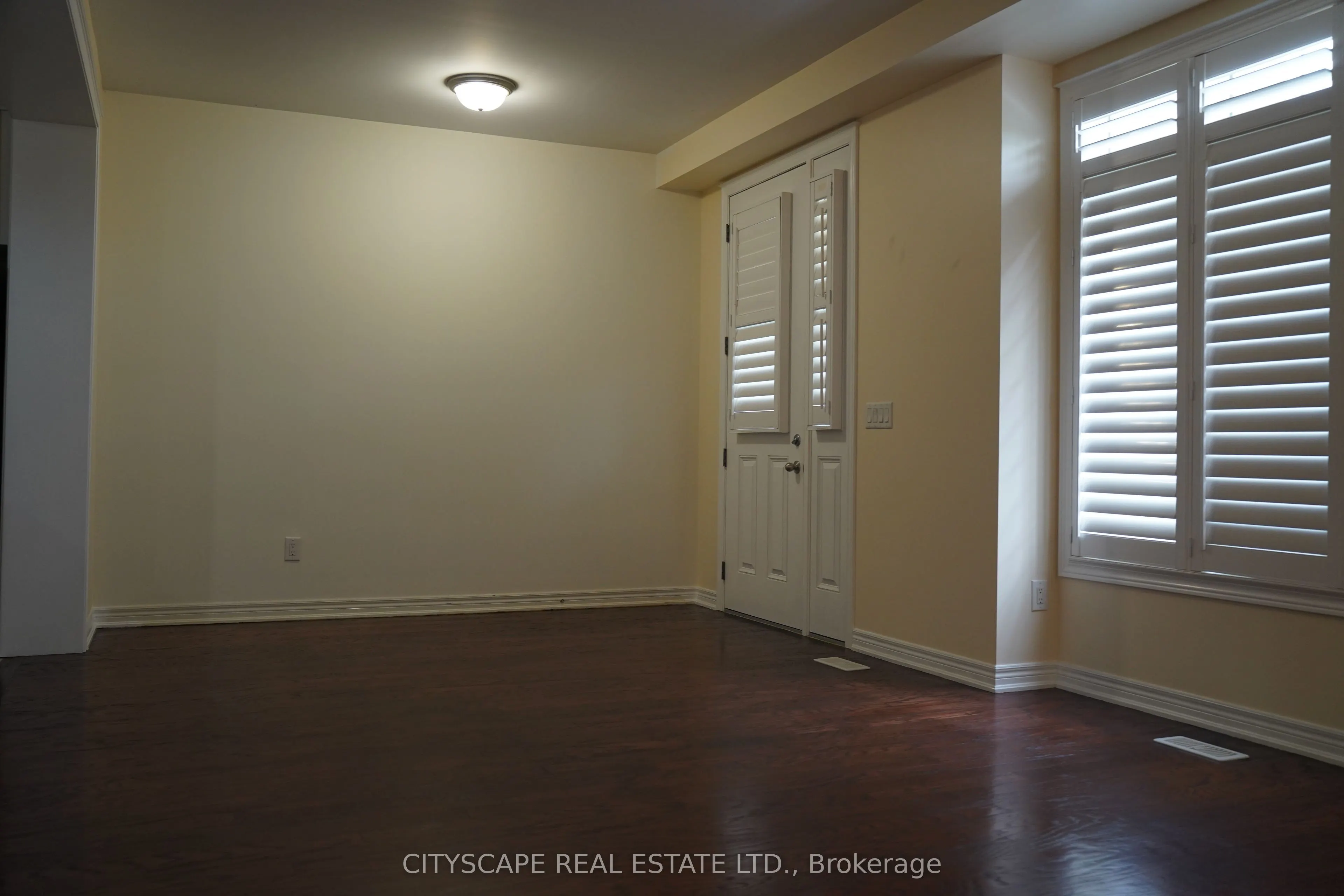 3045 Gladeside Avenue #17
