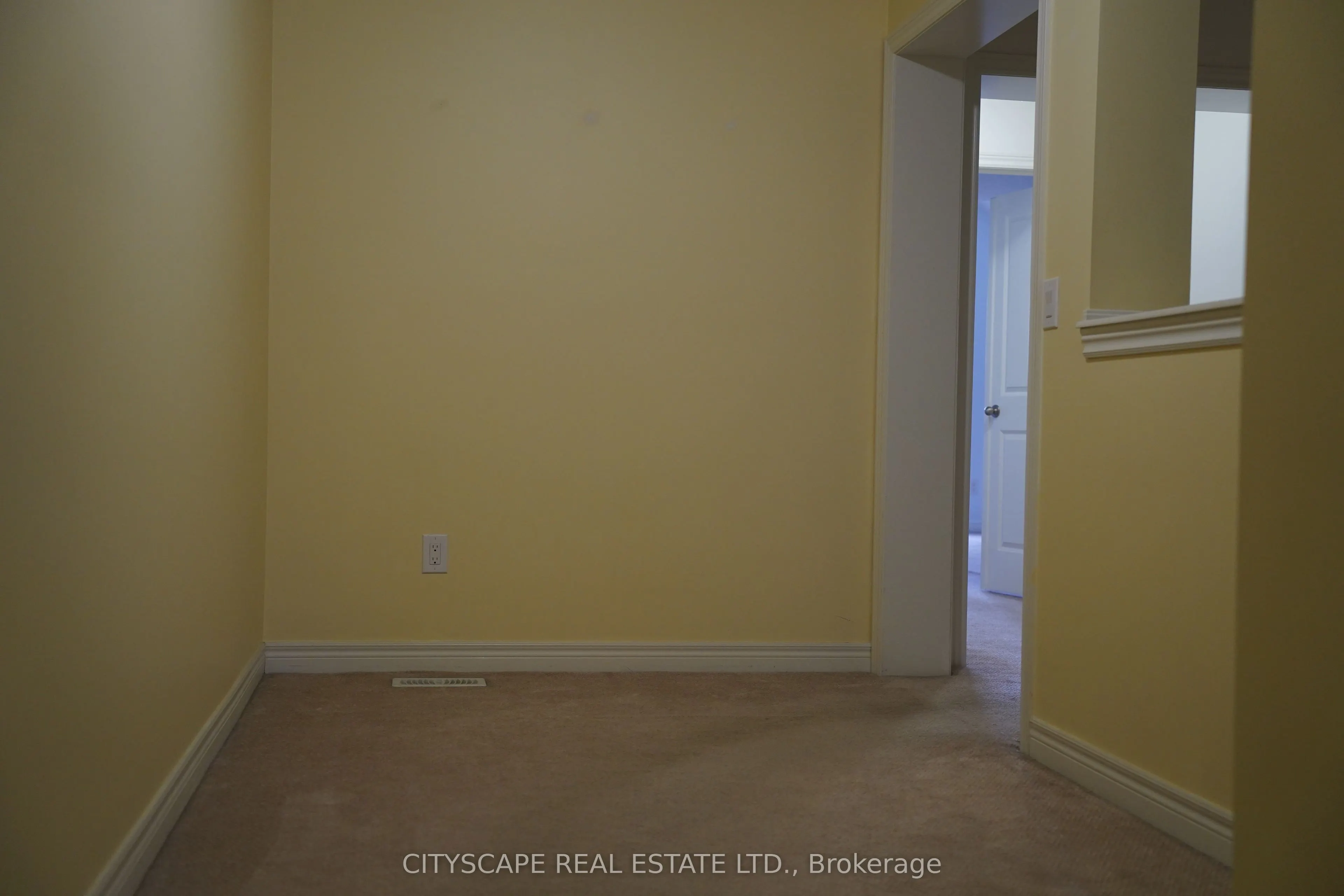3045 Gladeside Avenue #17