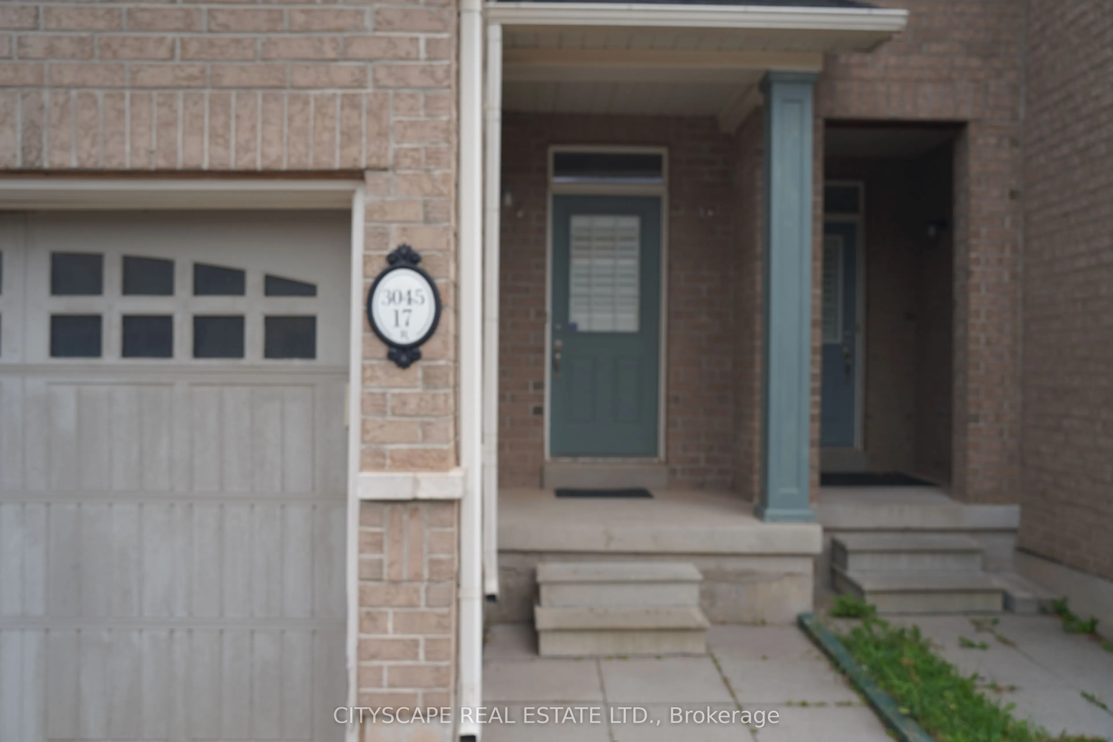 3045 Gladeside Avenue #17