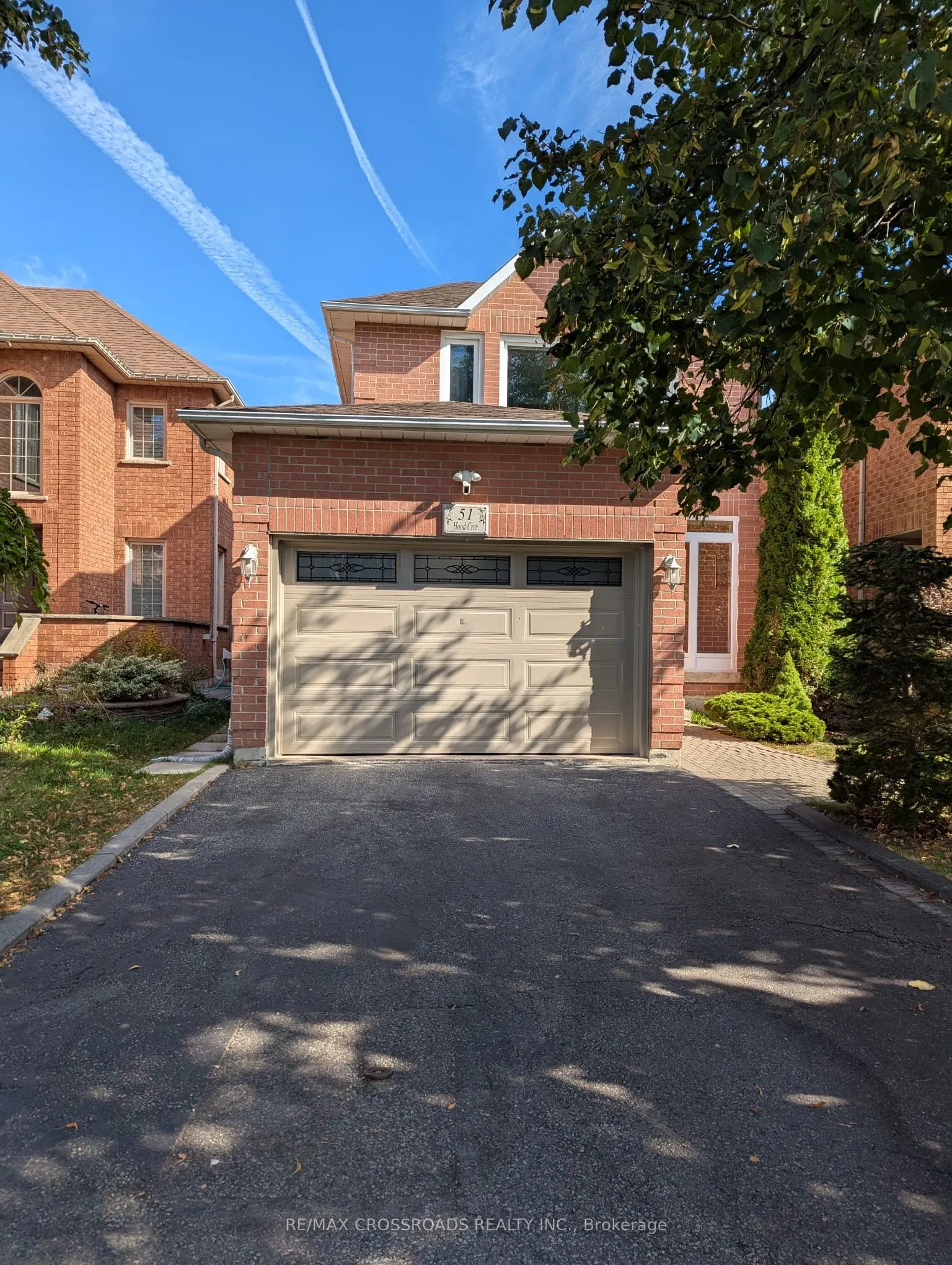 51 Hood Crescent