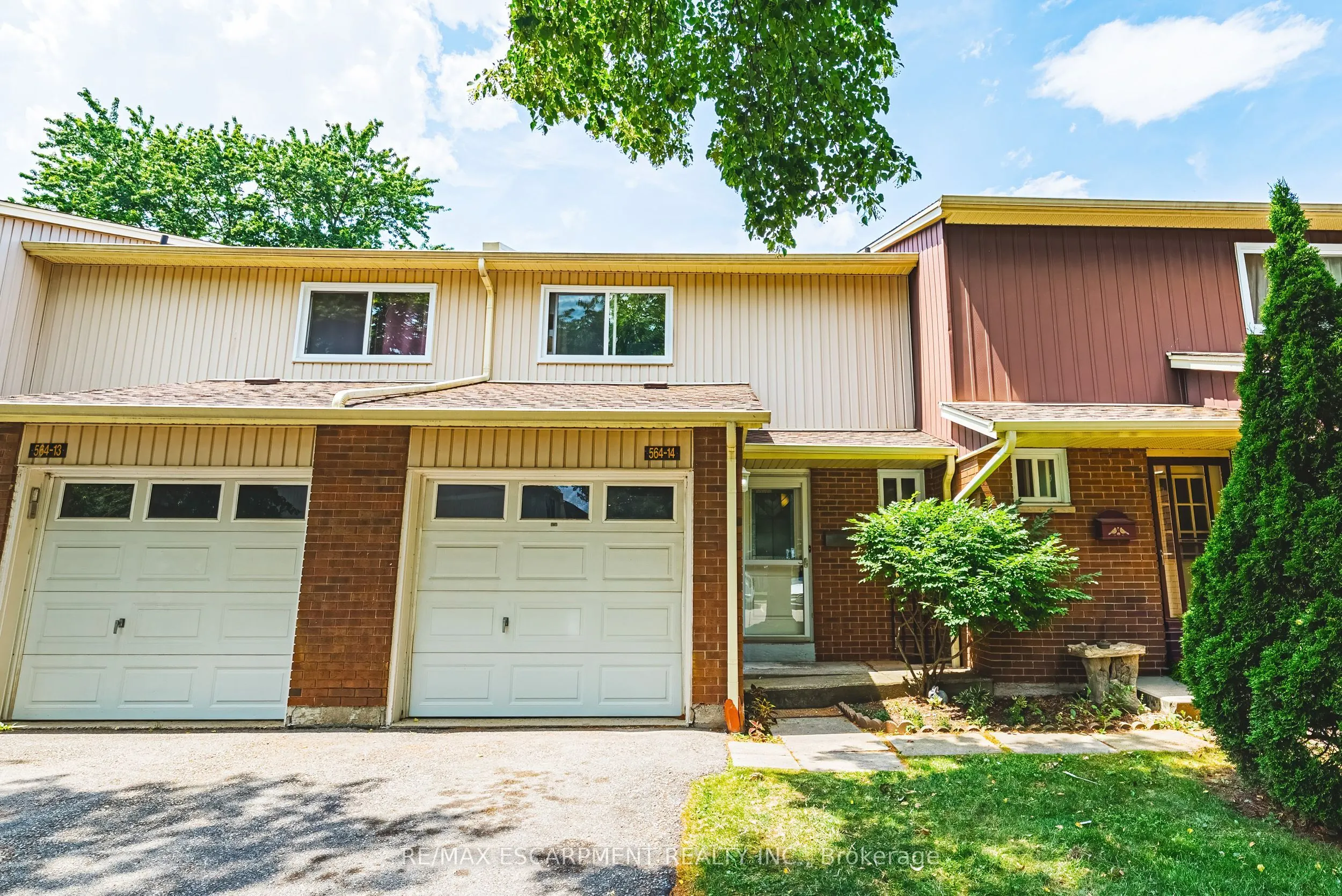564 Sheraton Road #14