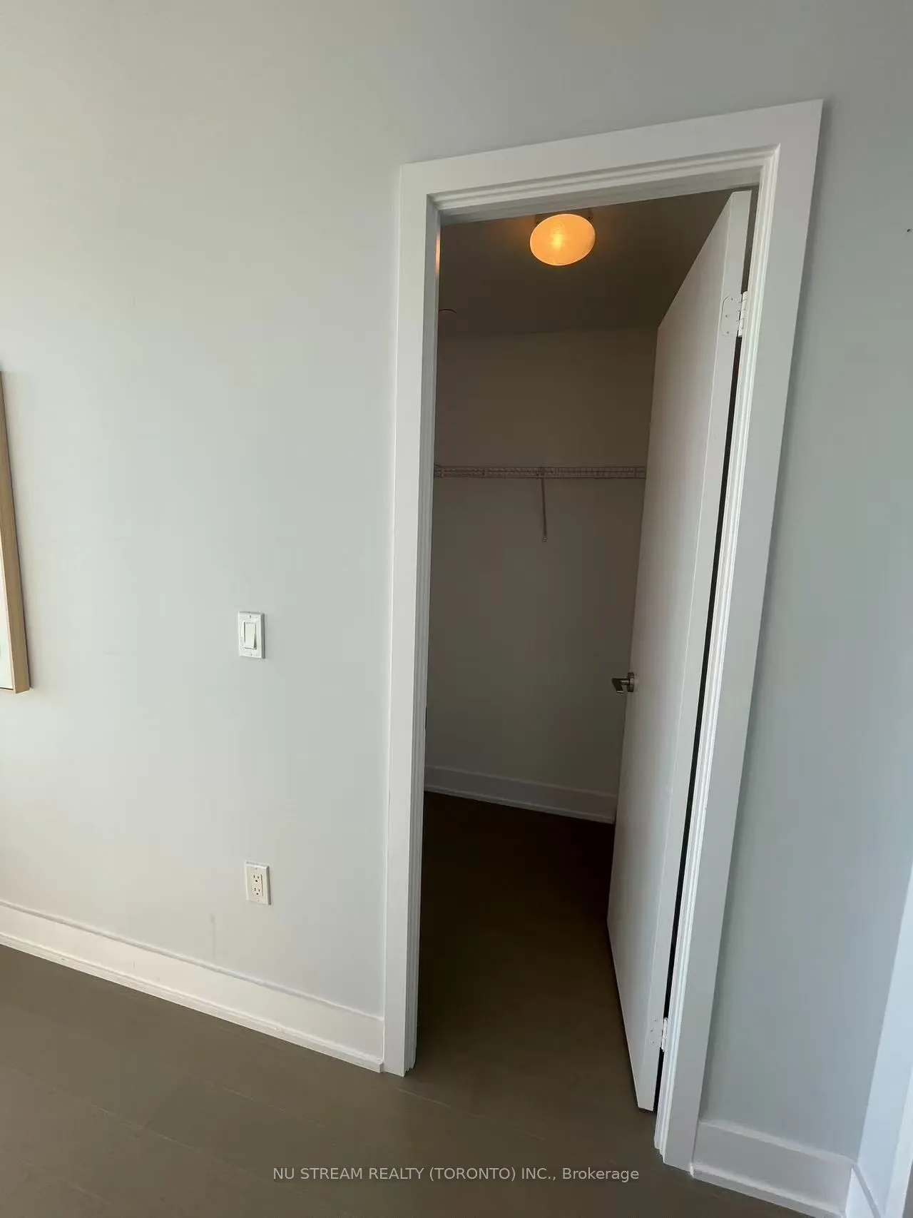 30 Shore Breeze Drive #3721
