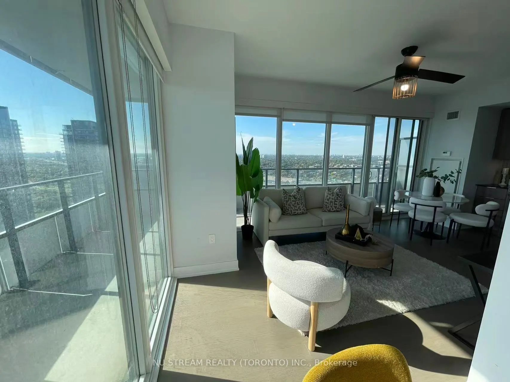 30 Shore Breeze Drive #3721