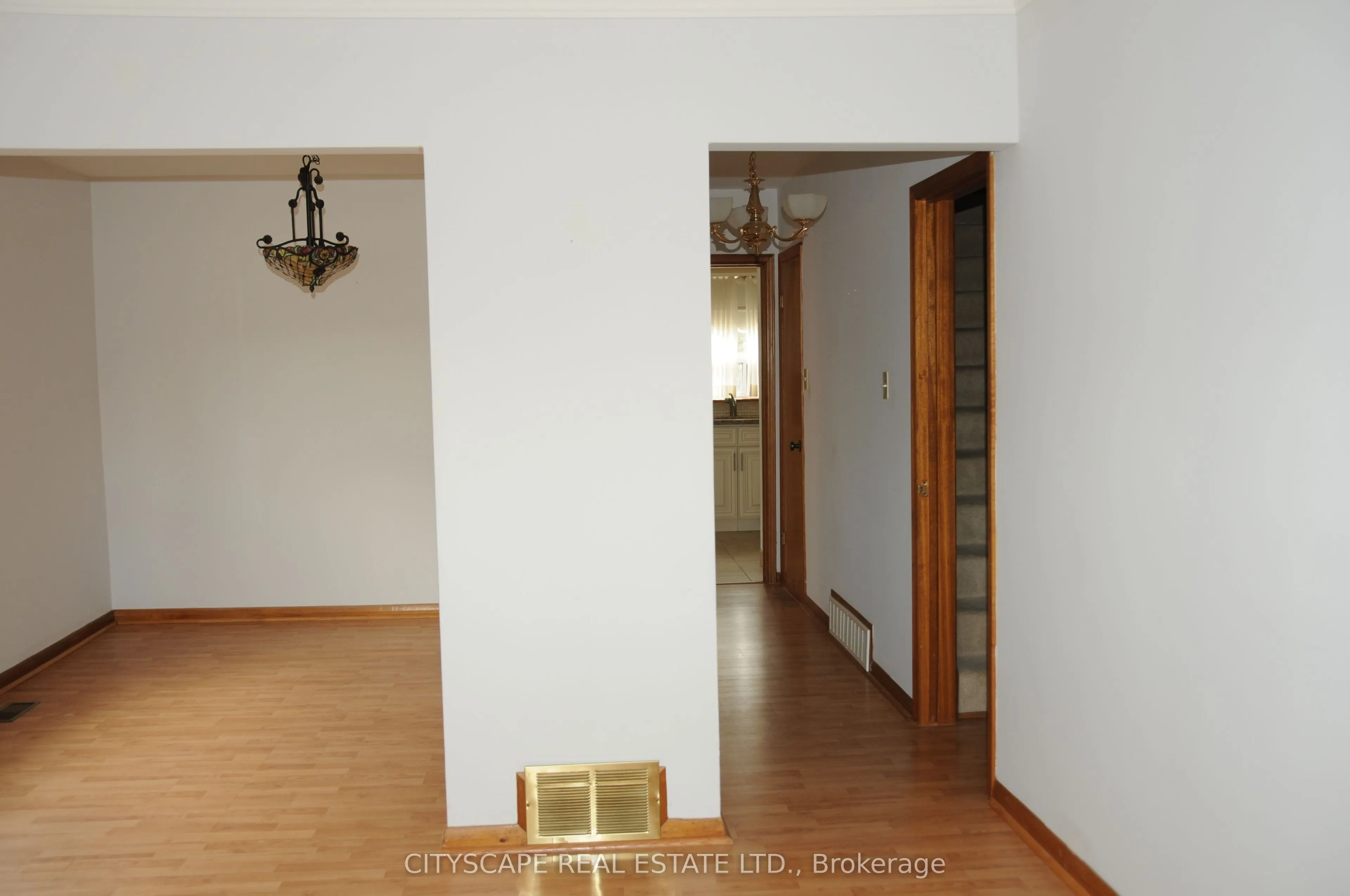 49 Algoma Street #Upper floor