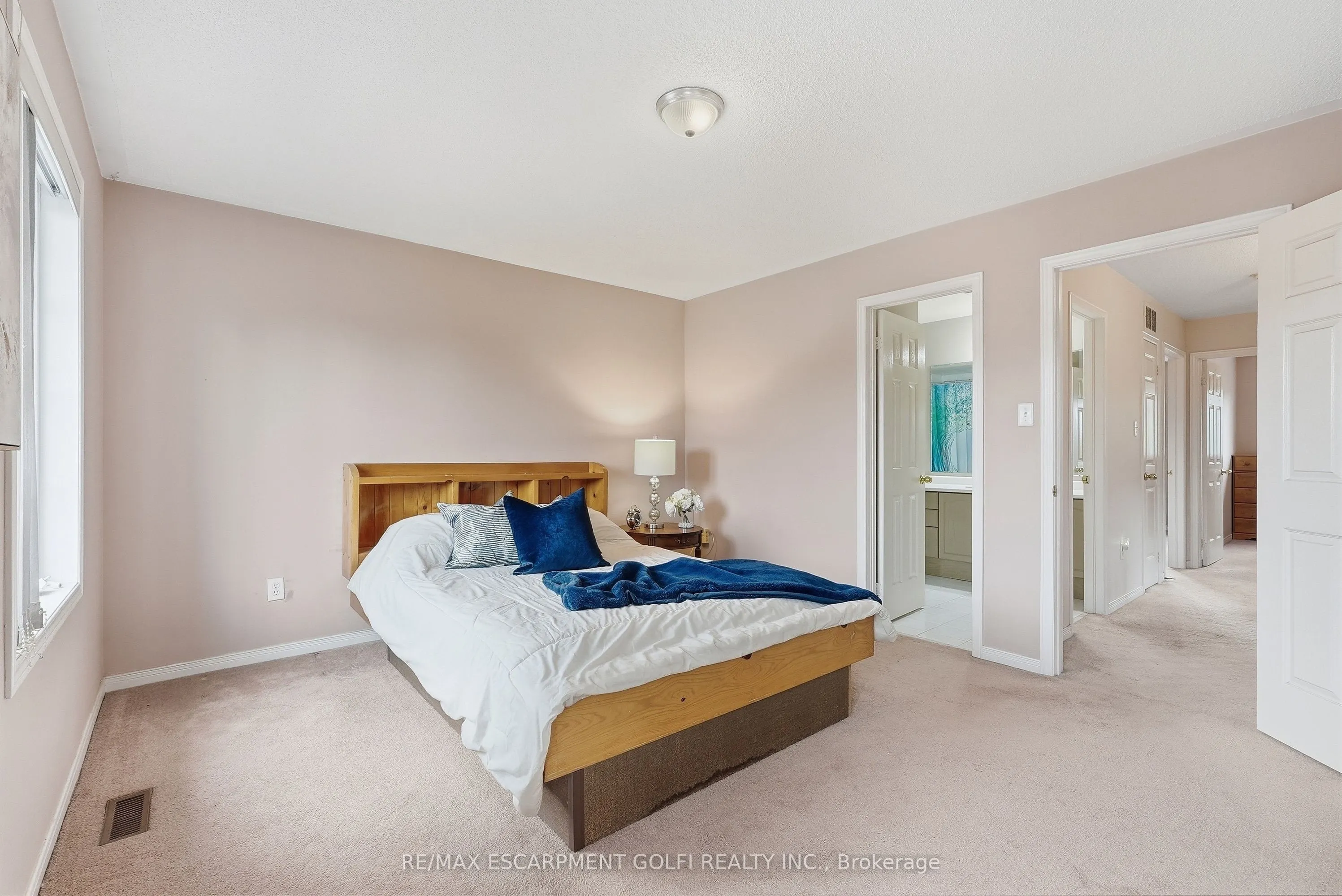 5169 Des Jardins Drive