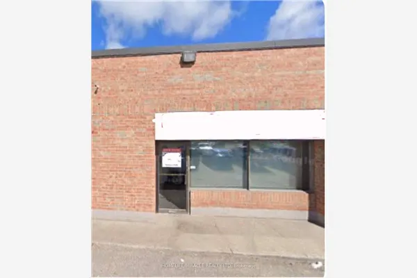 8 Strathearn Avenue ##24
