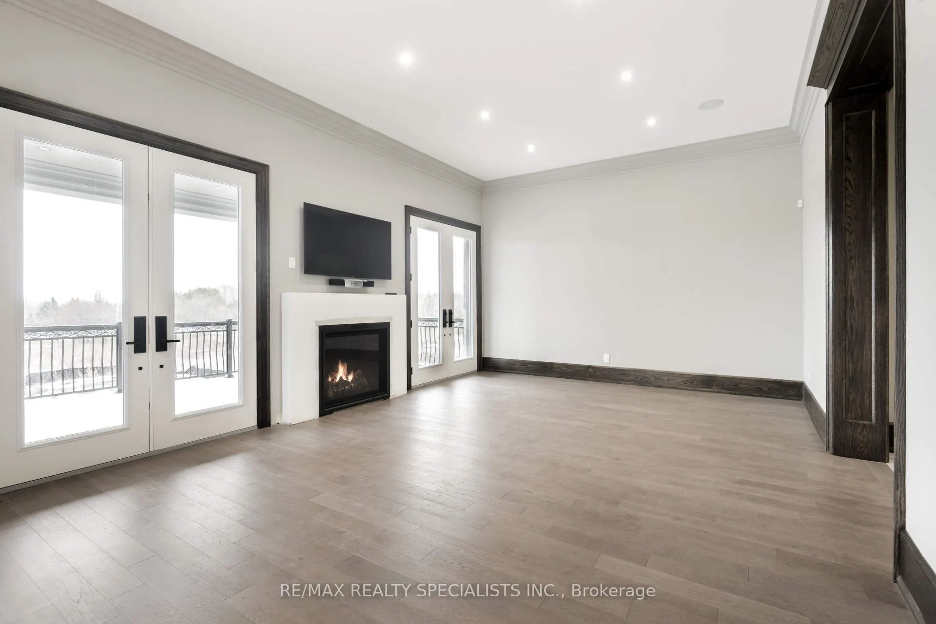 31 Ferrara Drive