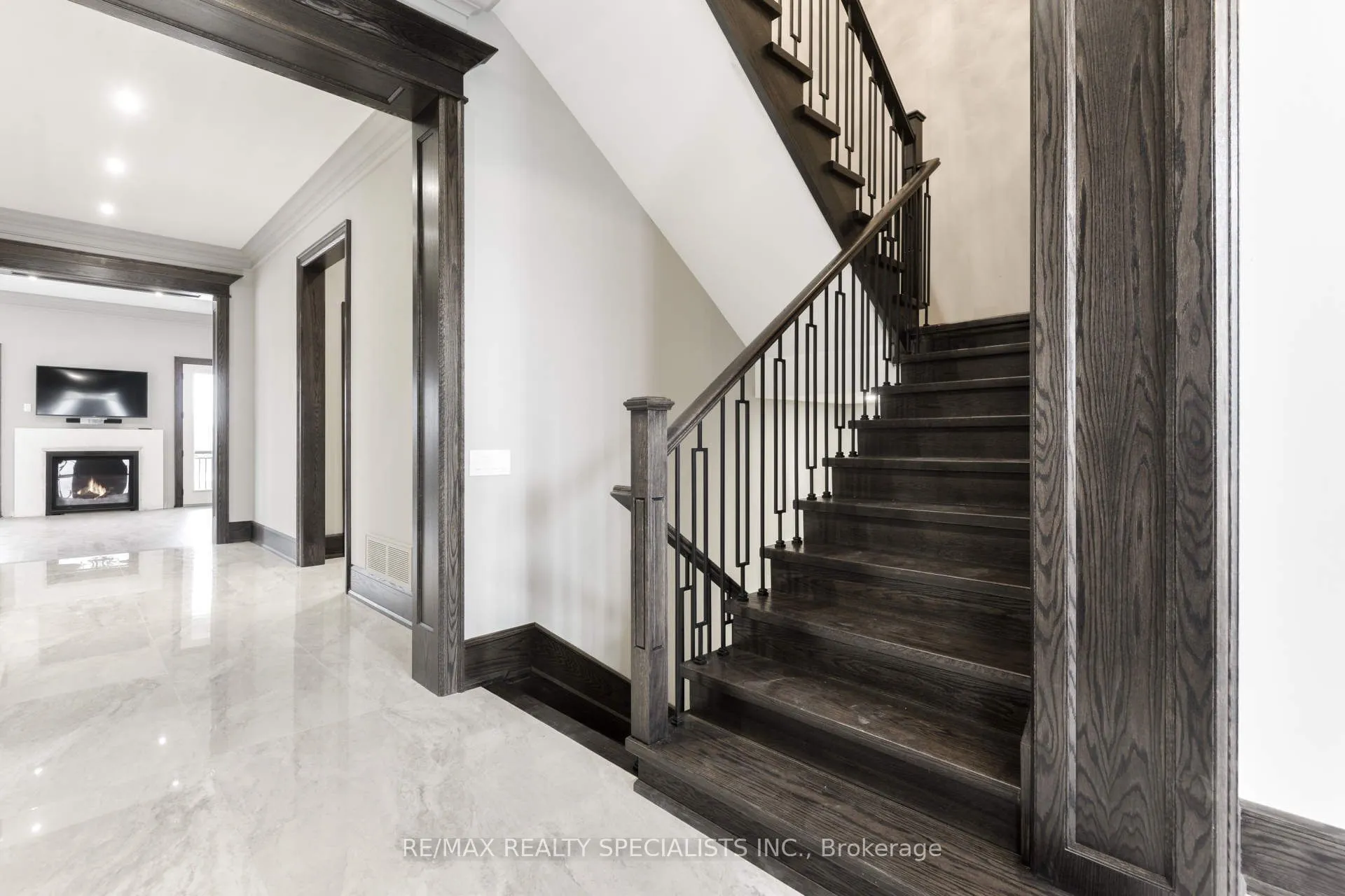 31 Ferrara Drive