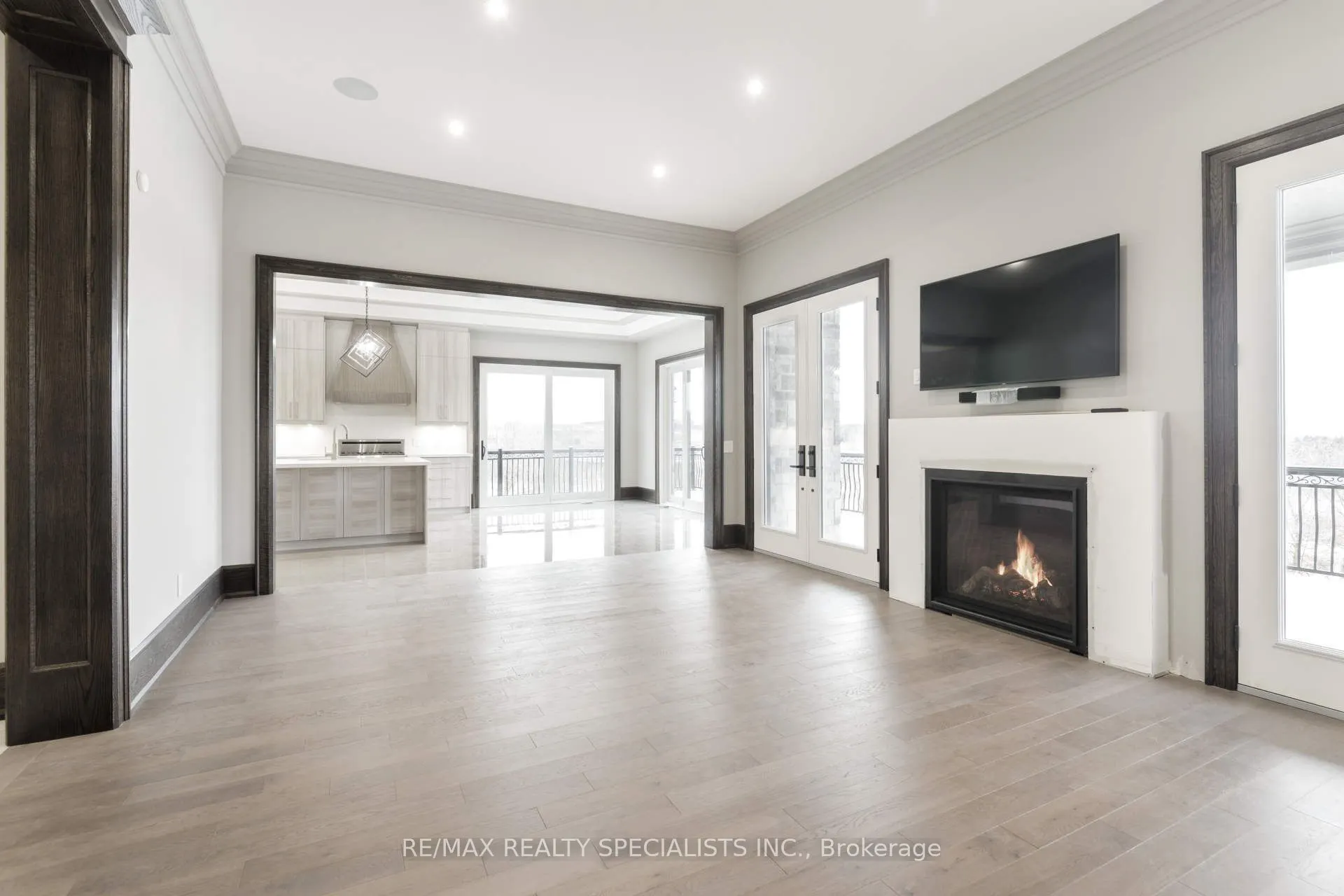 31 Ferrara Drive