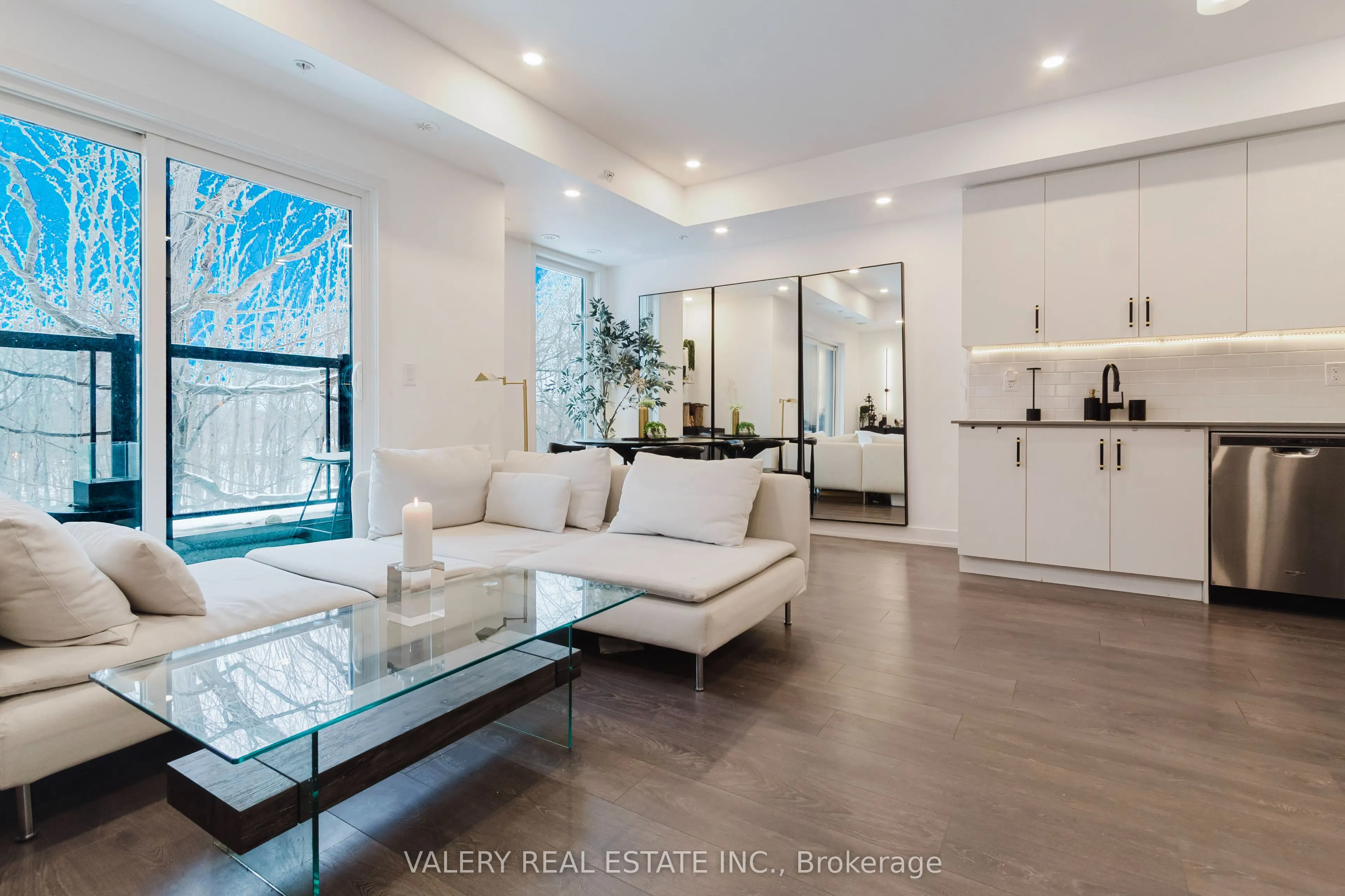3492 Widdicombe Way #16