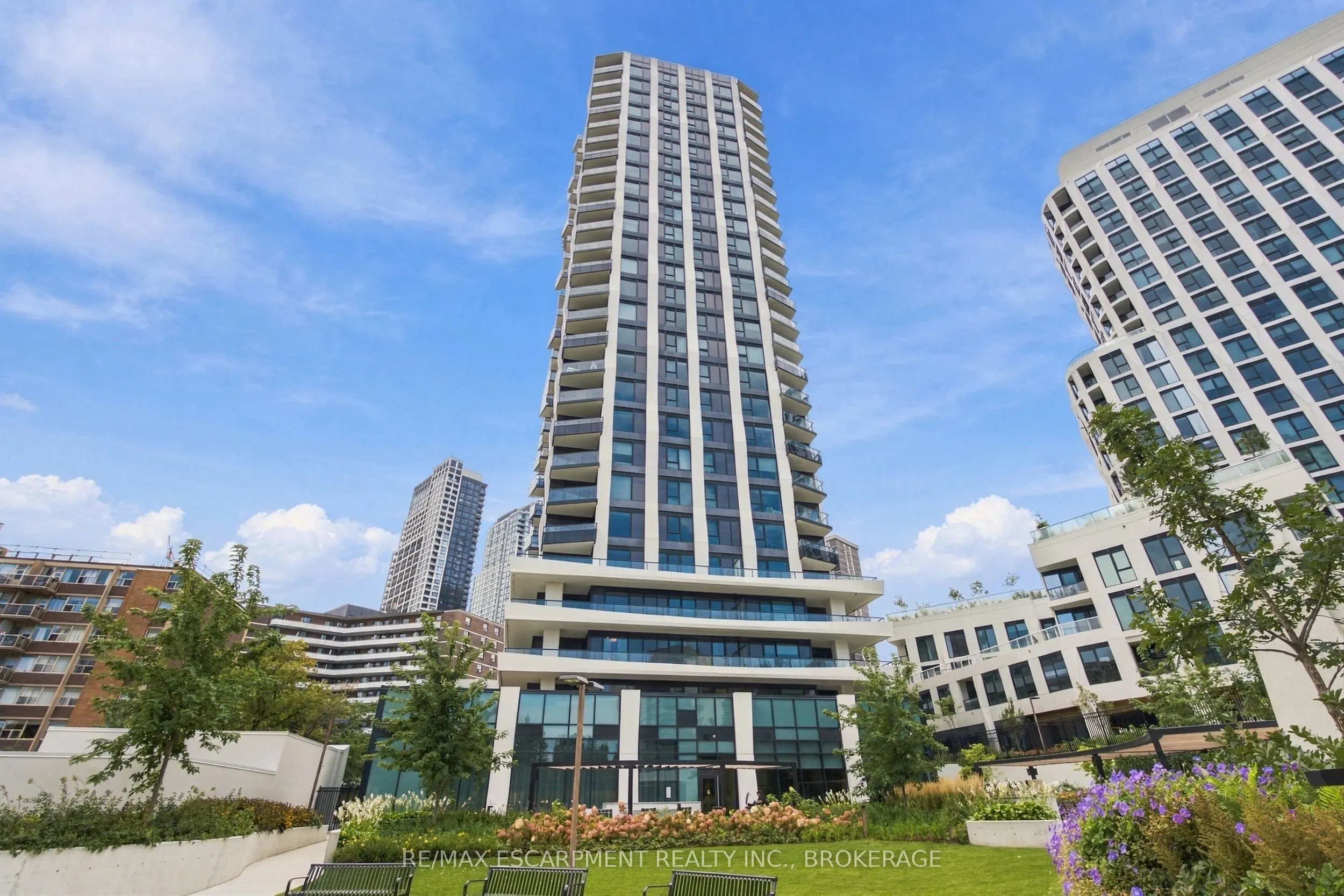 60 Central Park Road Way #2010