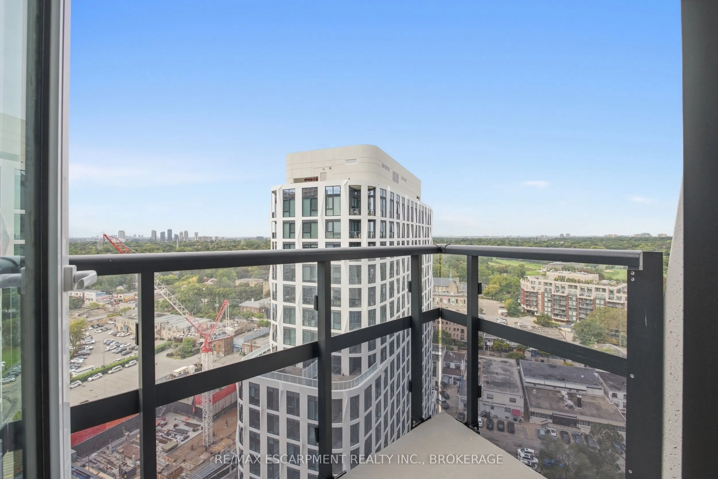 60 Central Park Road Way #2010