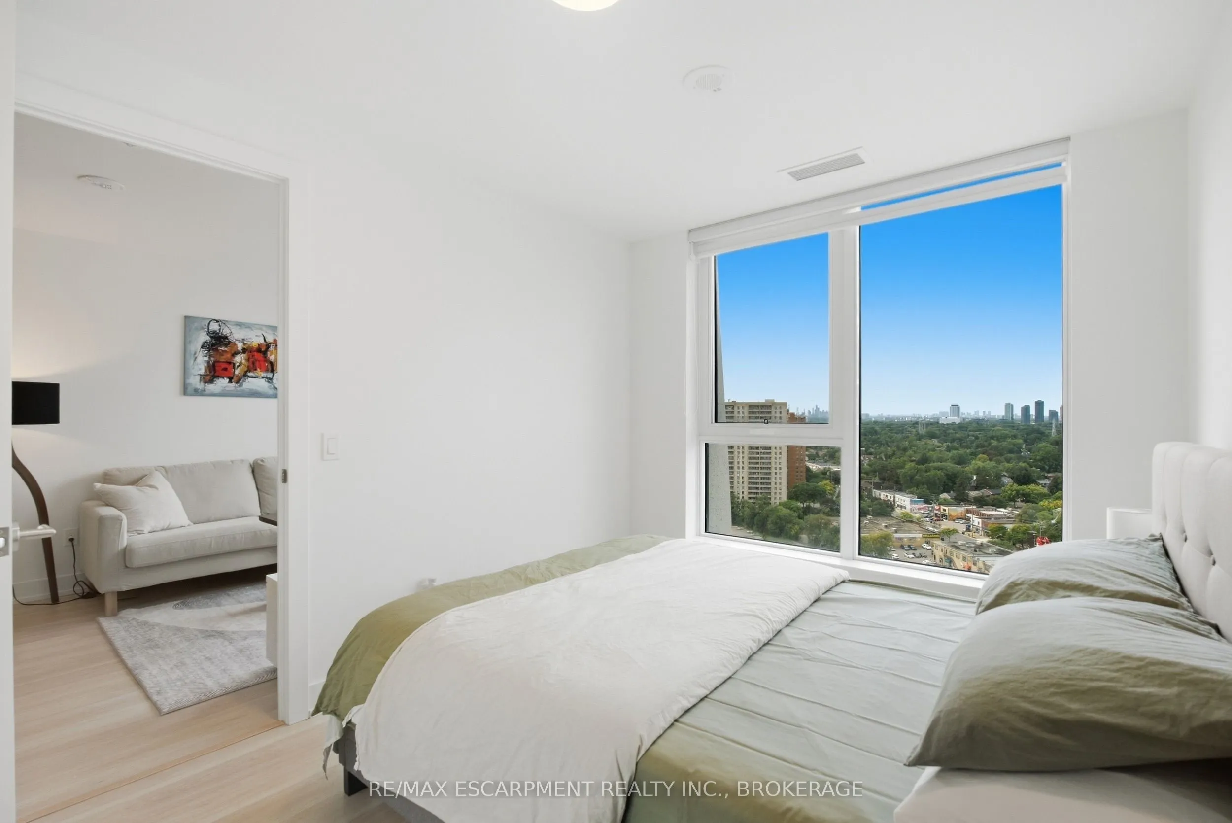 60 Central Park Road Way #2010