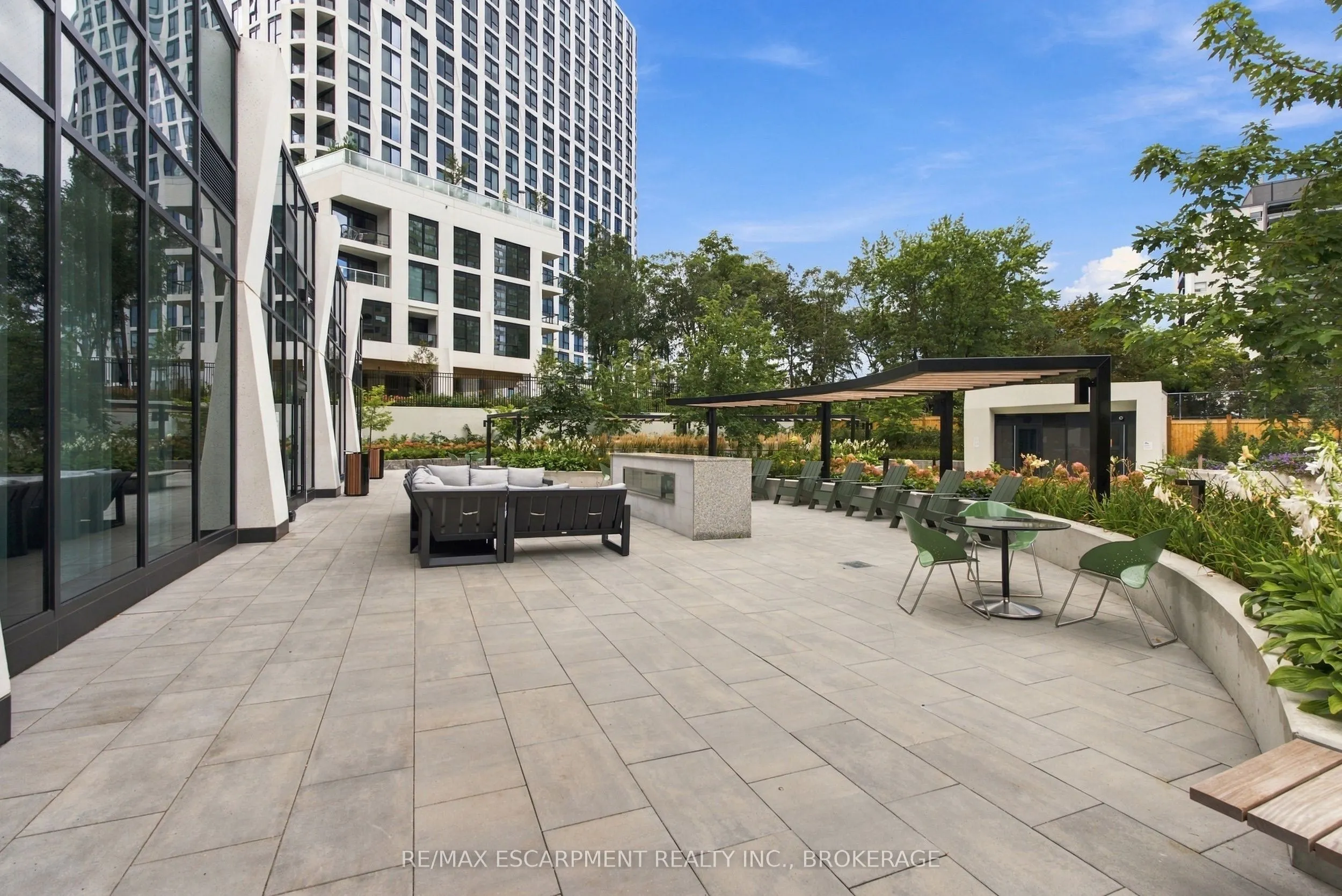 60 Central Park Road Way #2010