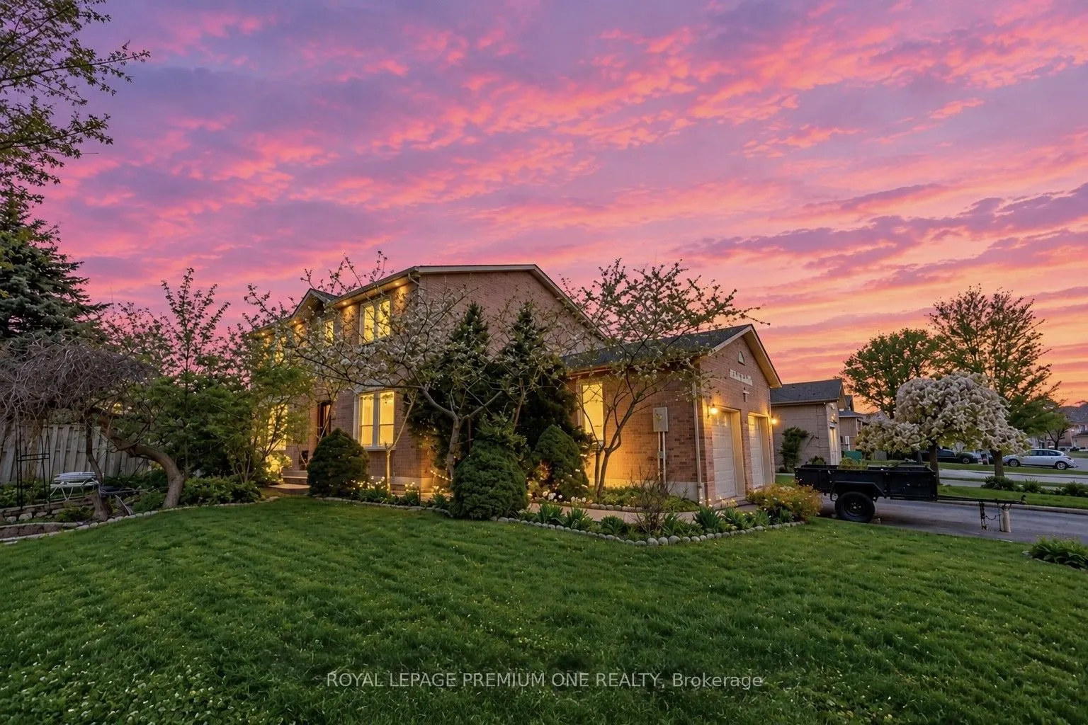 25 Sir Lancelot Court