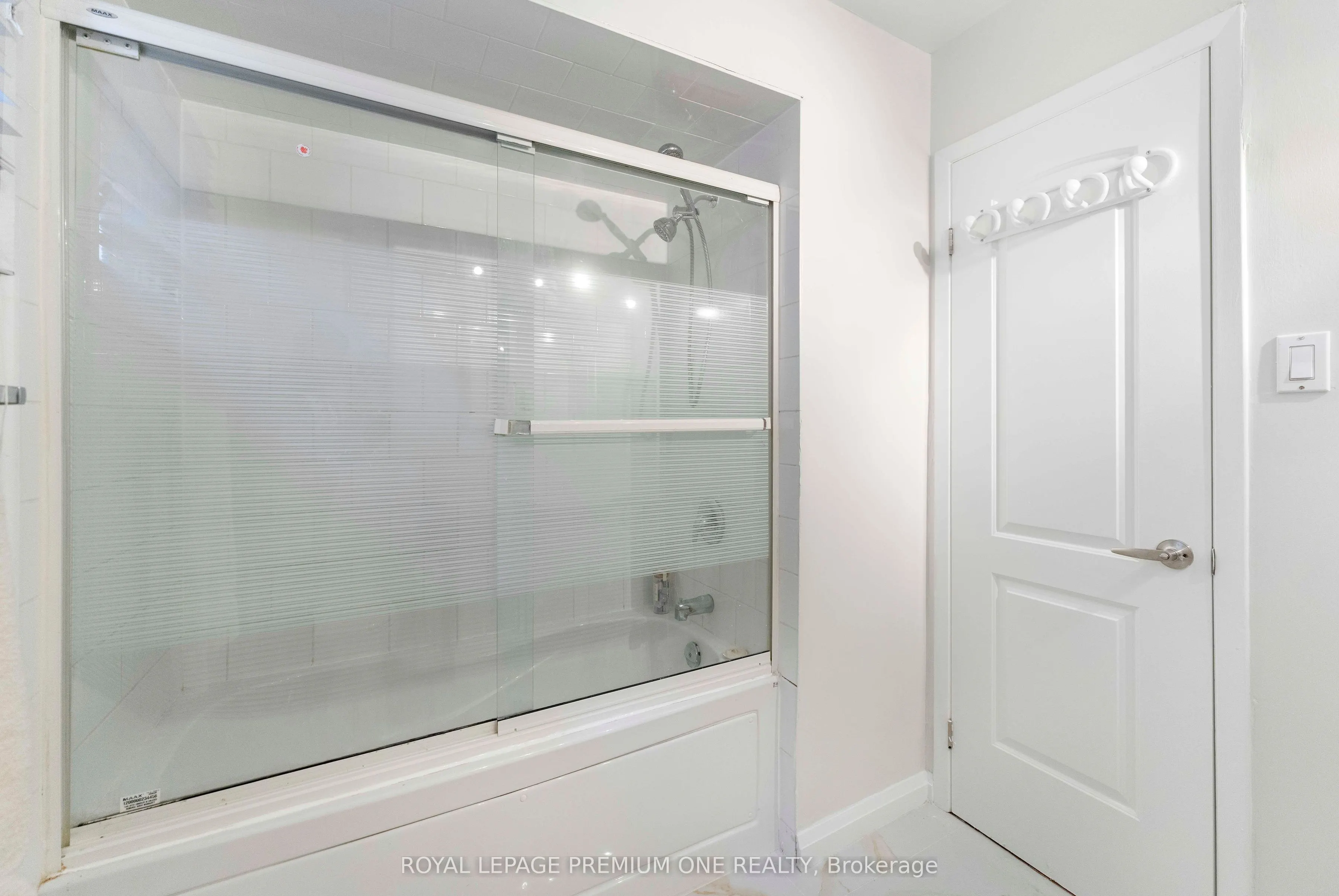 25 Sir Lancelot Court