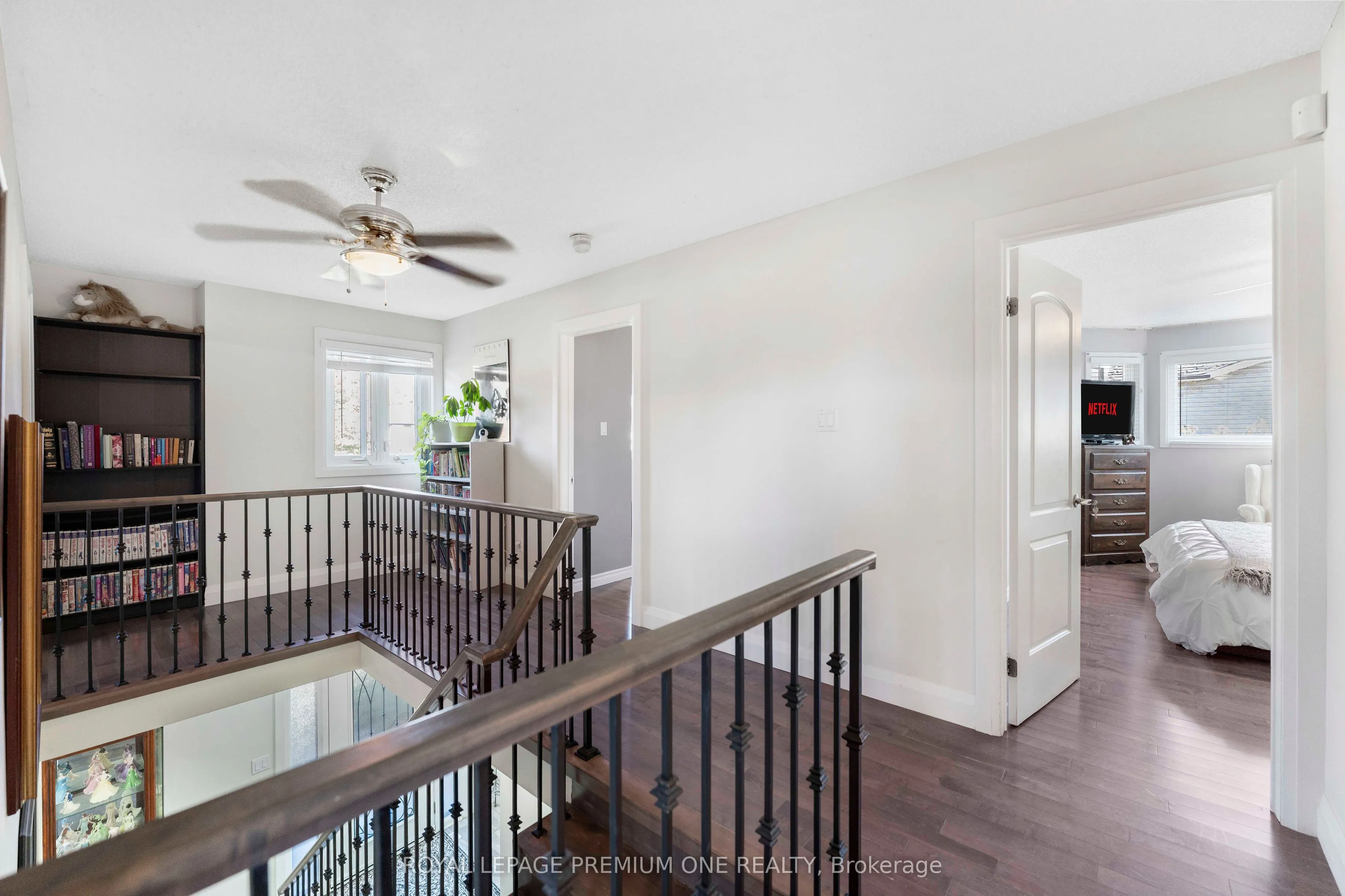 25 Sir Lancelot Court